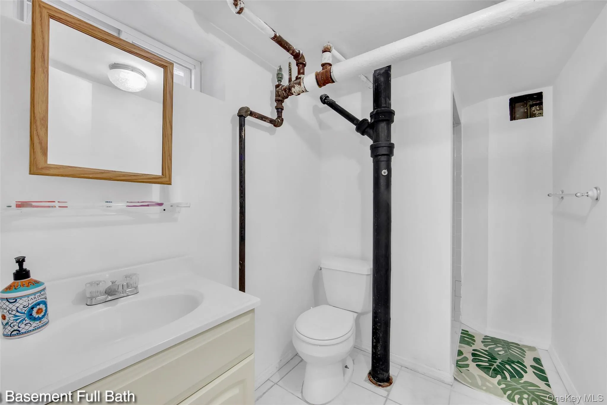 11116 76th Drive, New York, NY, 6 Bedrooms Bedrooms, 10 Rooms Rooms,2 BathroomsBathrooms,Residential,For Rent,76th,0,1004225 11116 76th Drive, New York, NY, 6 Bedrooms Bedrooms, 10 Rooms Rooms,2 BathroomsBathrooms,Residential,For Rent,76th,0,1004225