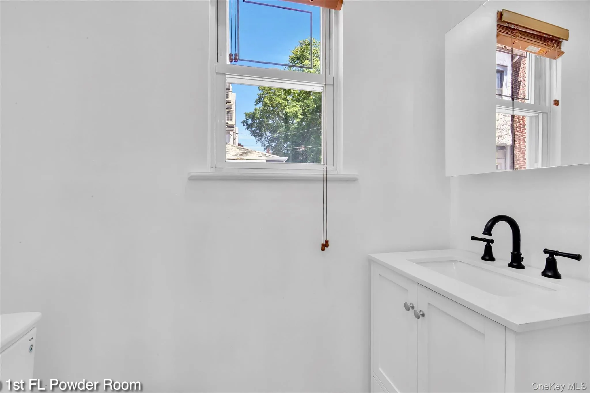 11116 76th Drive, New York, NY, 6 Bedrooms Bedrooms, 10 Rooms Rooms,2 BathroomsBathrooms,Residential,For Rent,76th,0,1004225 11116 76th Drive, New York, NY, 6 Bedrooms Bedrooms, 10 Rooms Rooms,2 BathroomsBathrooms,Residential,For Rent,76th,0,1004225