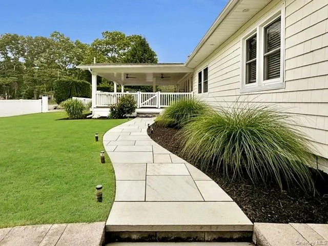 42 Revilo Avenue, Brookhaven, NY, 3 Bedrooms Bedrooms, 8 Rooms Rooms,4 BathroomsBathrooms,Residential,For Rent,Revilo,0,1004226 42 Revilo Avenue, Brookhaven, NY, 3 Bedrooms Bedrooms, 8 Rooms Rooms,4 BathroomsBathrooms,Residential,For Rent,Revilo,0,1004226
