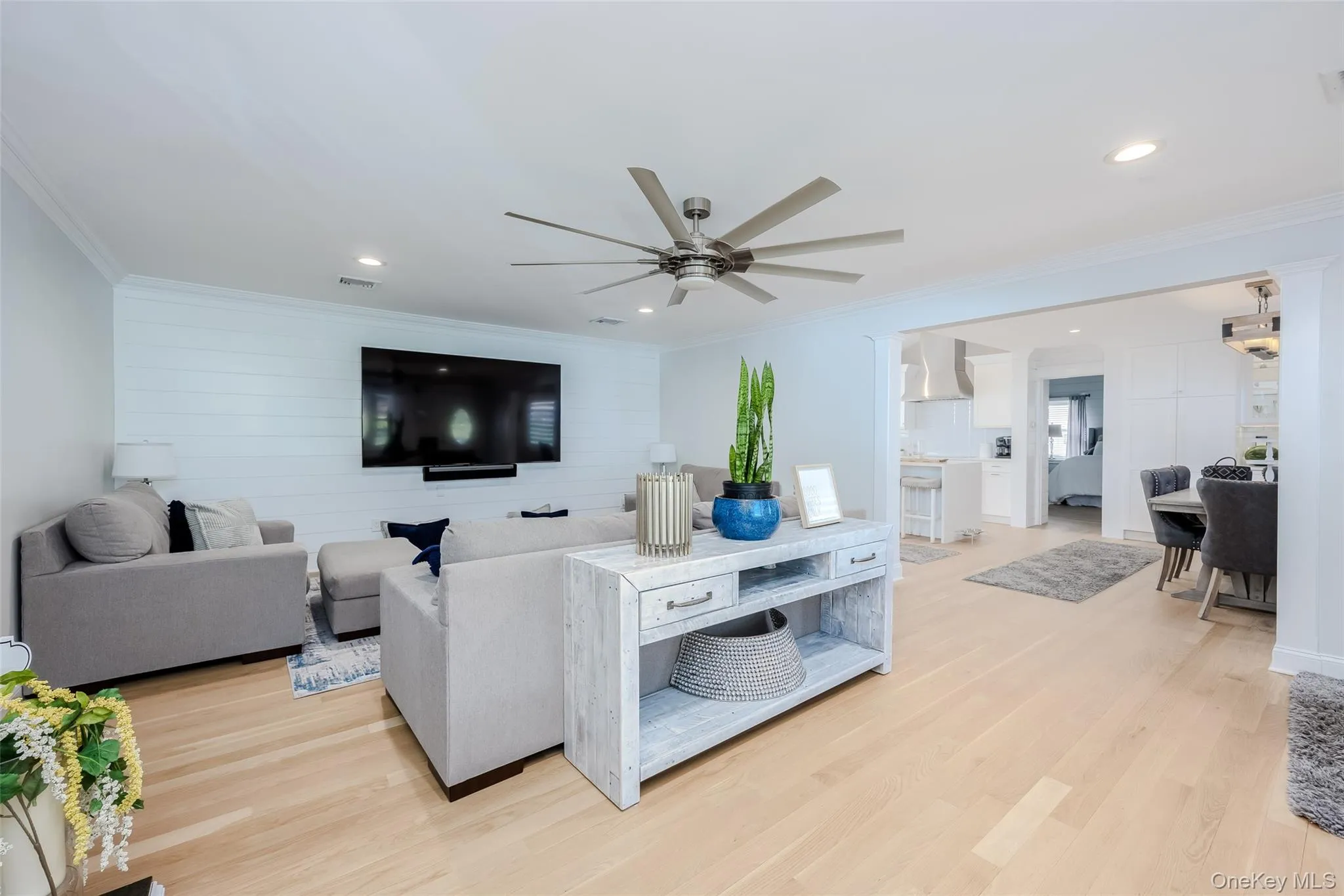 42 Revilo Avenue, Brookhaven, NY, 3 Bedrooms Bedrooms, 8 Rooms Rooms,4 BathroomsBathrooms,Residential,For Rent,Revilo,0,1004226 42 Revilo Avenue, Brookhaven, NY, 3 Bedrooms Bedrooms, 8 Rooms Rooms,4 BathroomsBathrooms,Residential,For Rent,Revilo,0,1004226
