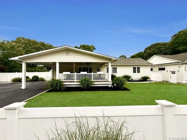 42 Revilo Avenue, Brookhaven, NY, 3 Bedrooms Bedrooms, 8 Rooms Rooms,4 BathroomsBathrooms,Residential,For Rent,Revilo,0,1004226 42 Revilo Avenue, Brookhaven, NY, 3 Bedrooms Bedrooms, 8 Rooms Rooms,4 BathroomsBathrooms,Residential,For Rent,Revilo,0,1004226