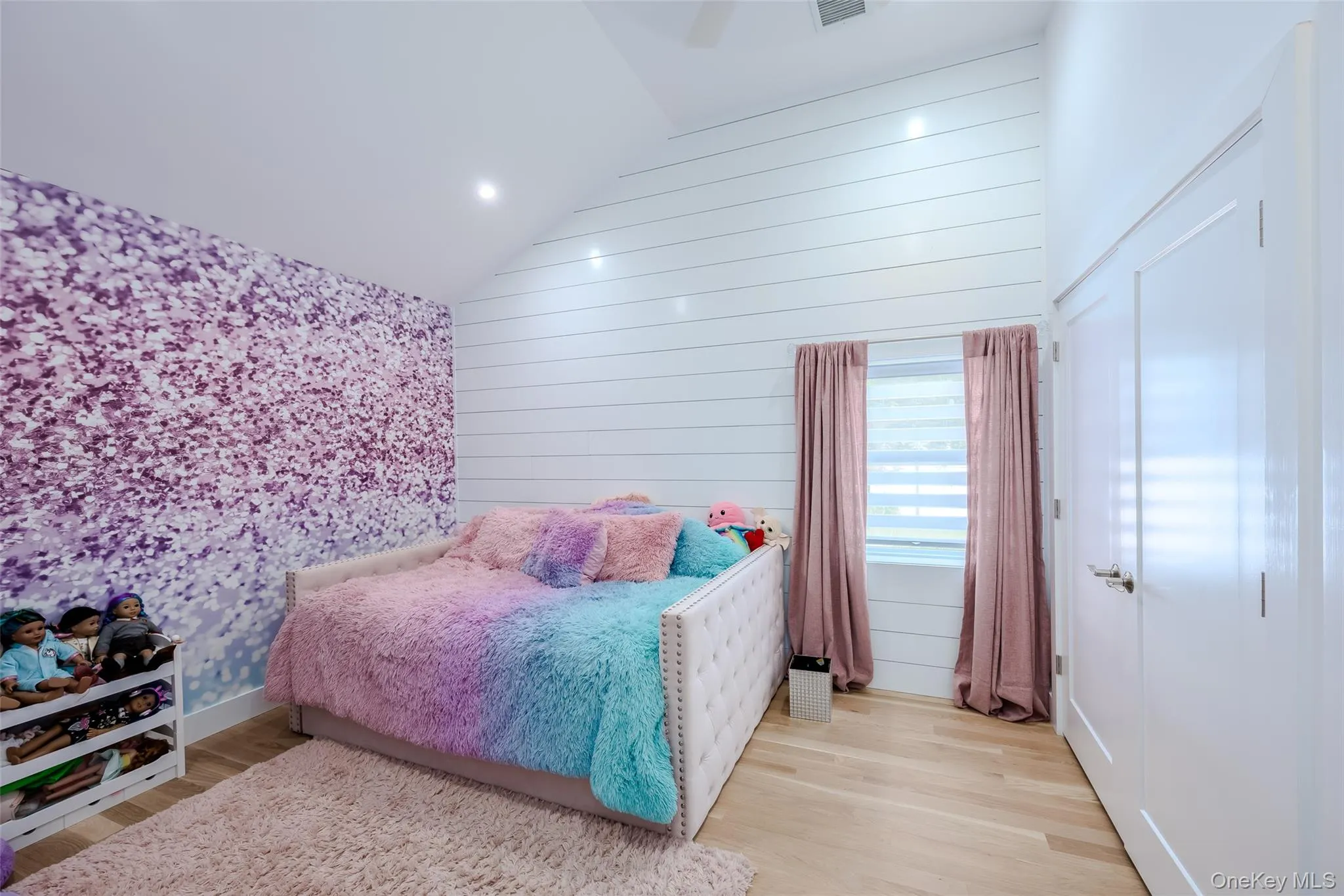 42 Revilo Avenue, Brookhaven, NY, 3 Bedrooms Bedrooms, 8 Rooms Rooms,4 BathroomsBathrooms,Residential,For Rent,Revilo,0,1004226 42 Revilo Avenue, Brookhaven, NY, 3 Bedrooms Bedrooms, 8 Rooms Rooms,4 BathroomsBathrooms,Residential,For Rent,Revilo,0,1004226