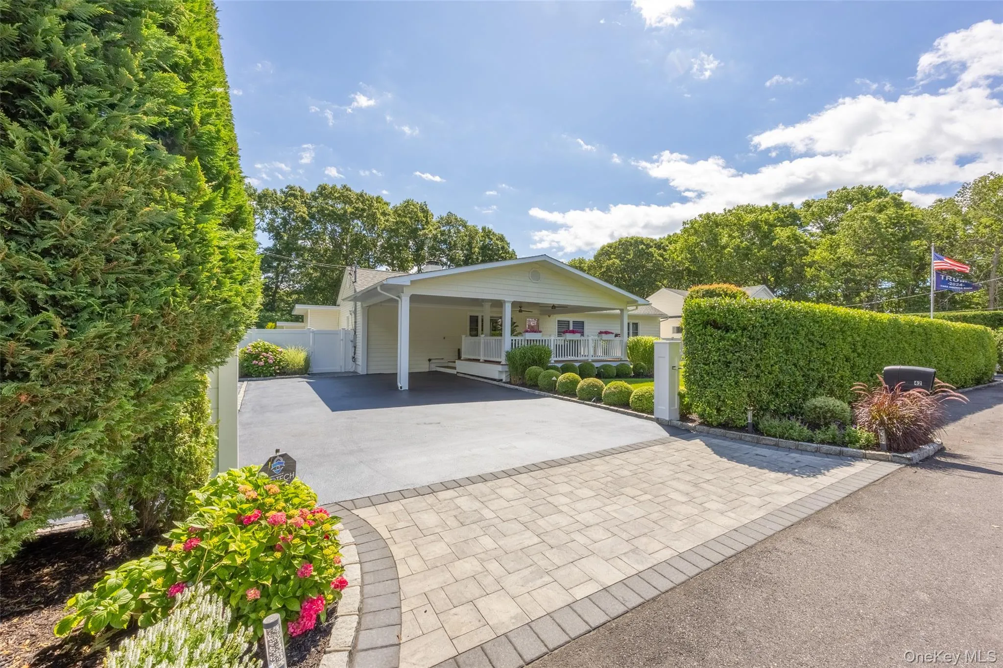 42 Revilo Avenue, Brookhaven, NY, 3 Bedrooms Bedrooms, 8 Rooms Rooms,4 BathroomsBathrooms,Residential,For Rent,Revilo,0,1004226 42 Revilo Avenue, Brookhaven, NY, 3 Bedrooms Bedrooms, 8 Rooms Rooms,4 BathroomsBathrooms,Residential,For Rent,Revilo,0,1004226