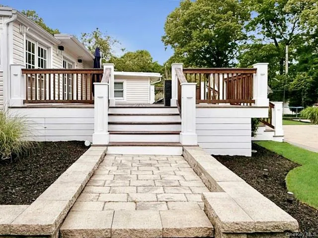 42 Revilo Avenue, Brookhaven, NY, 3 Bedrooms Bedrooms, 8 Rooms Rooms,4 BathroomsBathrooms,Residential,For Rent,Revilo,0,1004226 42 Revilo Avenue, Brookhaven, NY, 3 Bedrooms Bedrooms, 8 Rooms Rooms,4 BathroomsBathrooms,Residential,For Rent,Revilo,0,1004226