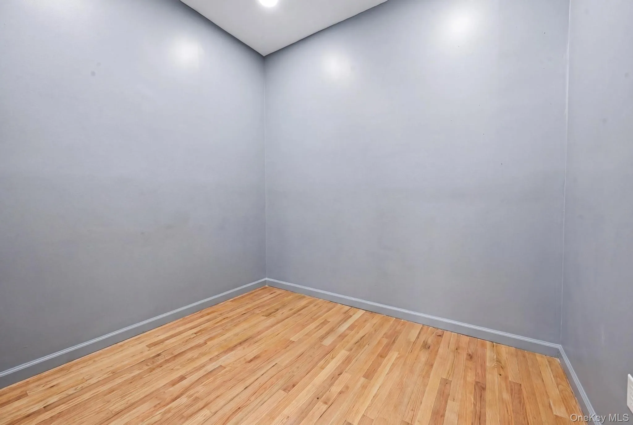 139-27 Queens Blvd, New York, NY, ,Commercial Lease,For Rent,Queens Blvd,0,1004228 139-27 Queens Blvd, New York, NY, ,Commercial Lease,For Rent,Queens Blvd,0,1004228