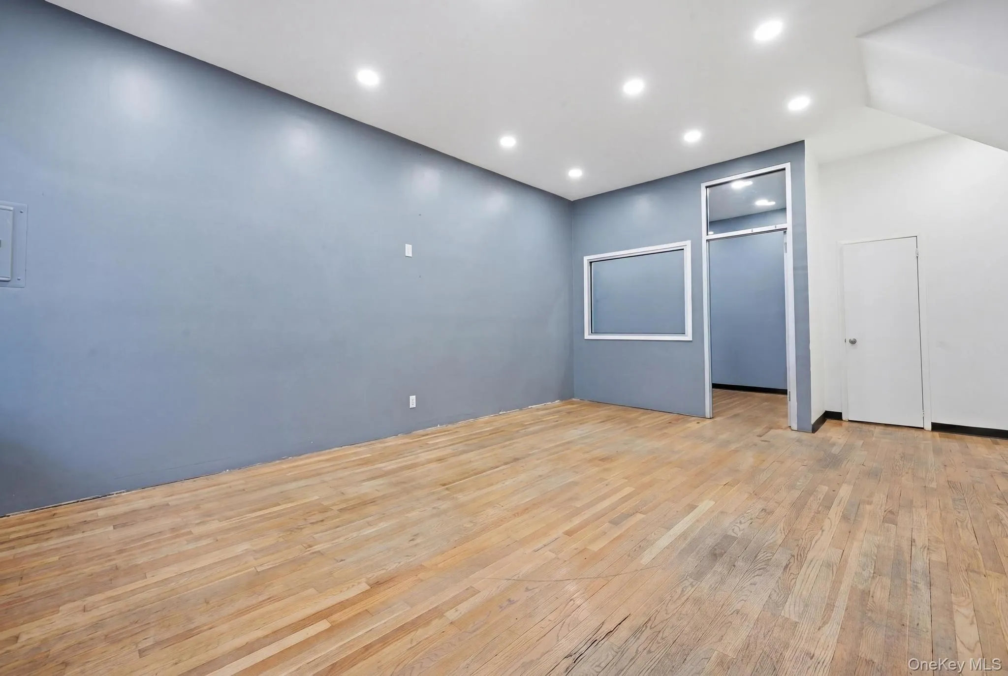 139-27 Queens Blvd, New York, NY, ,Commercial Lease,For Rent,Queens Blvd,0,1004228 139-27 Queens Blvd, New York, NY, ,Commercial Lease,For Rent,Queens Blvd,0,1004228
