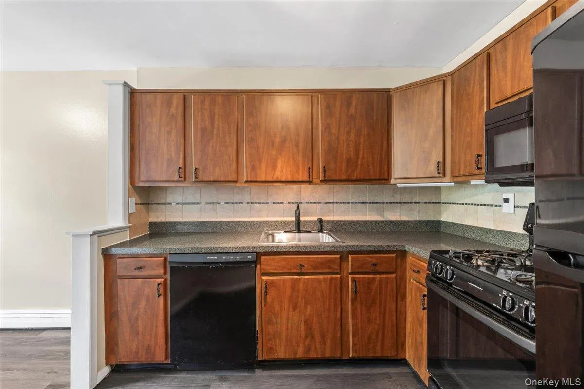 4 Dove Court, Cortlandt, NY, 1 Bedroom Bedrooms, 4 Rooms Rooms,1 BathroomBathrooms,Residential,For Rent,Dove,0,1004229 4 Dove Court, Cortlandt, NY, 1 Bedroom Bedrooms, 4 Rooms Rooms,1 BathroomBathrooms,Residential,For Rent,Dove,0,1004229