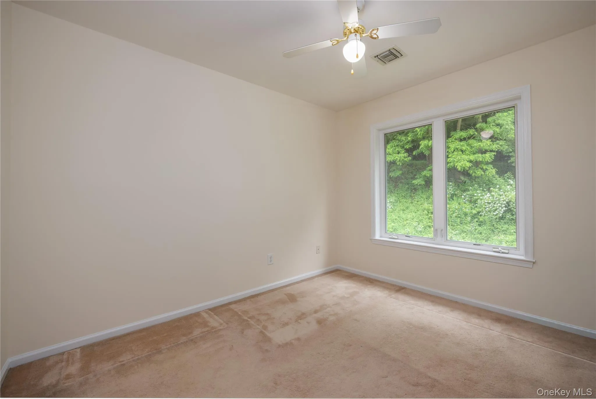 138 Foltim Way, Clarkstown, NY, 3 Bedrooms Bedrooms, 6 Rooms Rooms,2 BathroomsBathrooms,Residential,For Rent,Foltim,0,1004232 138 Foltim Way, Clarkstown, NY, 3 Bedrooms Bedrooms, 6 Rooms Rooms,2 BathroomsBathrooms,Residential,For Rent,Foltim,0,1004232
