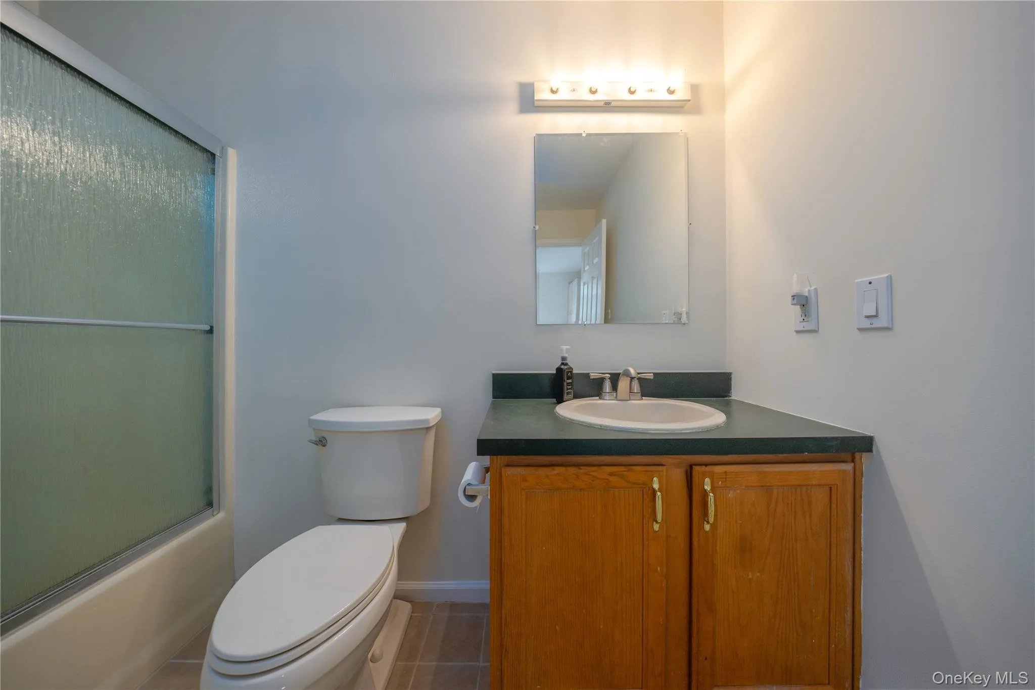 138 Foltim Way, Clarkstown, NY, 3 Bedrooms Bedrooms, 6 Rooms Rooms,2 BathroomsBathrooms,Residential,For Rent,Foltim,0,1004232 138 Foltim Way, Clarkstown, NY, 3 Bedrooms Bedrooms, 6 Rooms Rooms,2 BathroomsBathrooms,Residential,For Rent,Foltim,0,1004232
