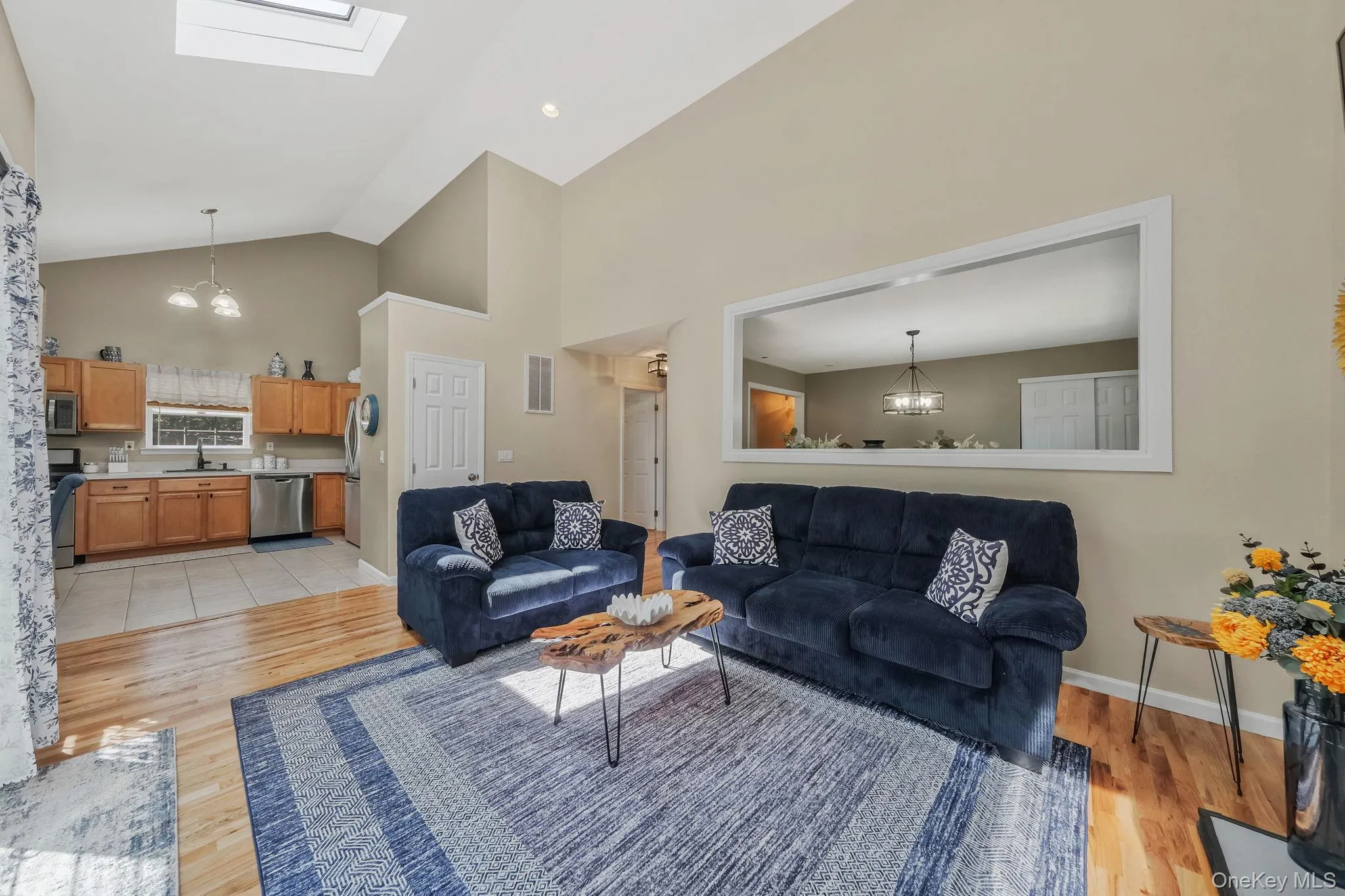 1 Queens Road, Brookhaven, NY, 3 Bedrooms Bedrooms, 9 Rooms Rooms,3 BathroomsBathrooms,Residential,For Rent,Queens,0,1004233 1 Queens Road, Brookhaven, NY, 3 Bedrooms Bedrooms, 9 Rooms Rooms,3 BathroomsBathrooms,Residential,For Rent,Queens,0,1004233
