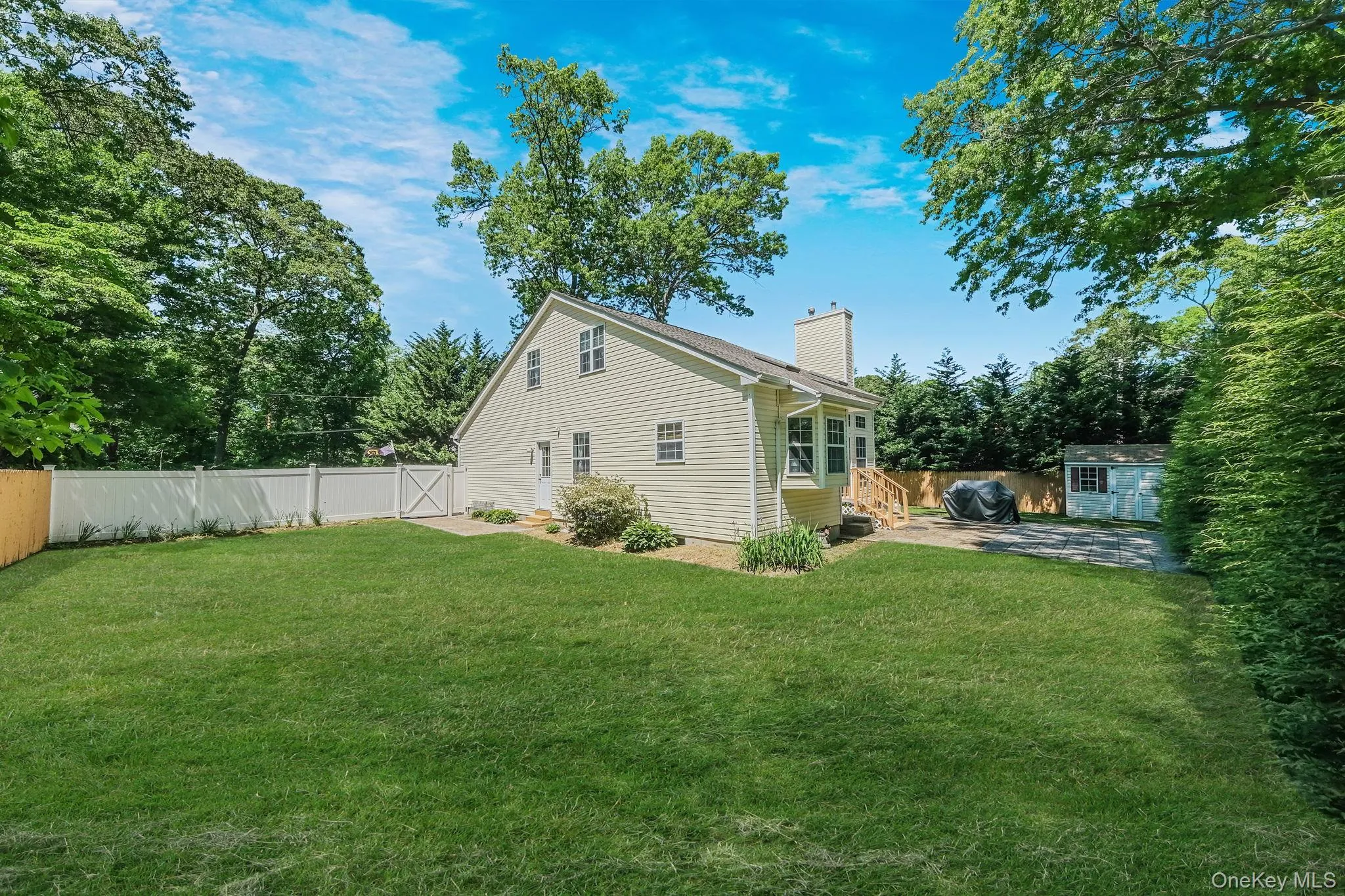 1 Queens Road, Brookhaven, NY, 3 Bedrooms Bedrooms, 9 Rooms Rooms,3 BathroomsBathrooms,Residential,For Rent,Queens,0,1004233 1 Queens Road, Brookhaven, NY, 3 Bedrooms Bedrooms, 9 Rooms Rooms,3 BathroomsBathrooms,Residential,For Rent,Queens,0,1004233