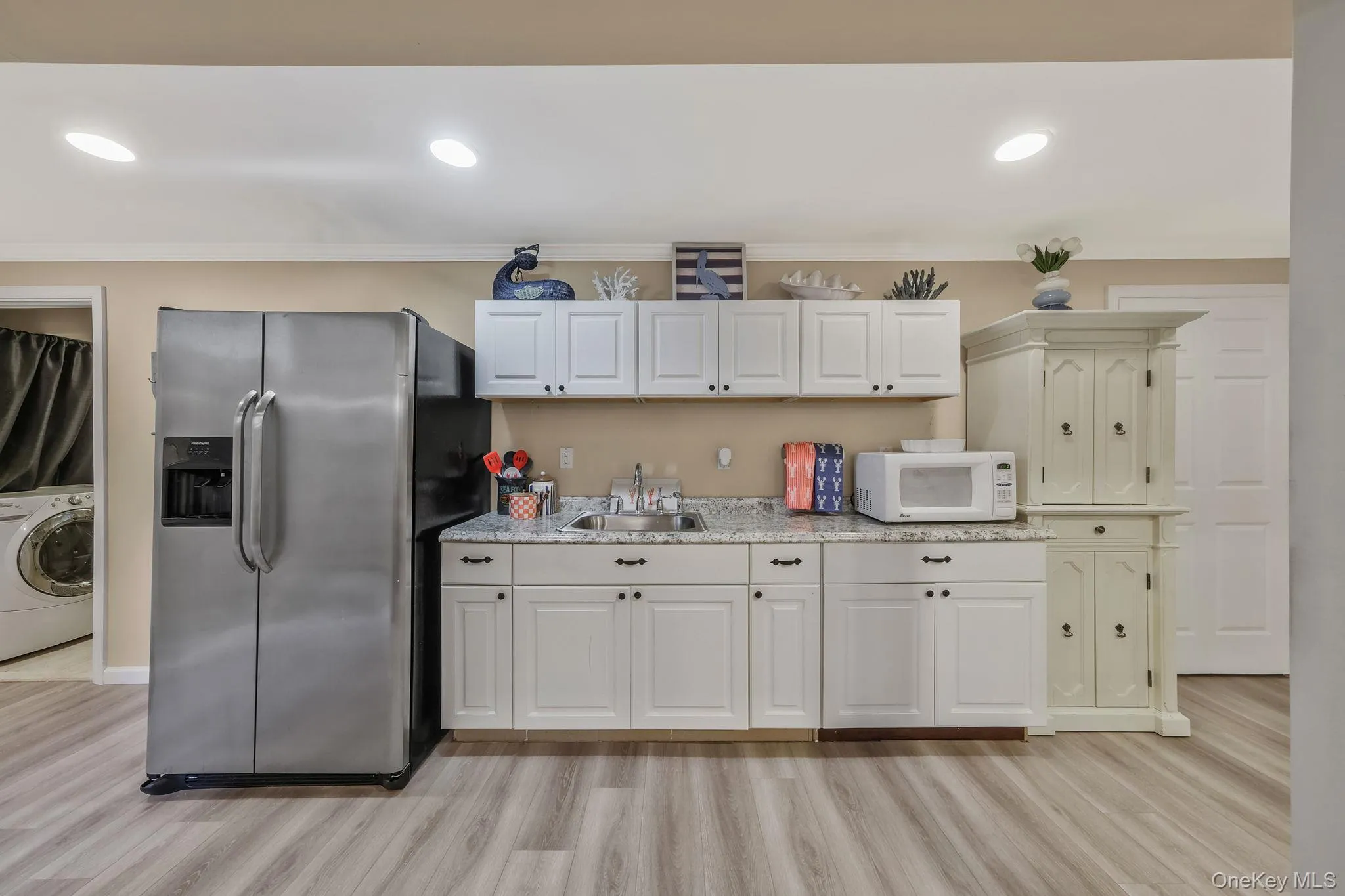 1 Queens Road, Brookhaven, NY, 3 Bedrooms Bedrooms, 9 Rooms Rooms,3 BathroomsBathrooms,Residential,For Rent,Queens,0,1004233 1 Queens Road, Brookhaven, NY, 3 Bedrooms Bedrooms, 9 Rooms Rooms,3 BathroomsBathrooms,Residential,For Rent,Queens,0,1004233
