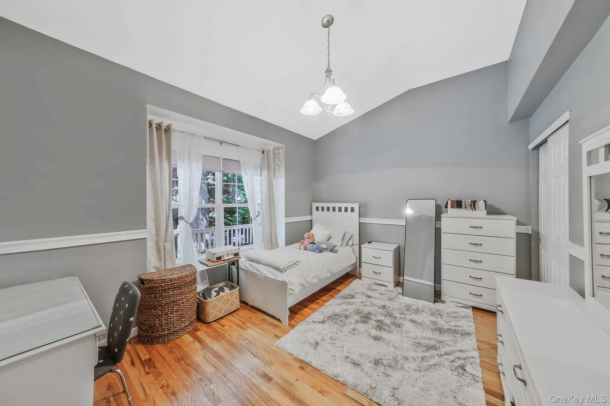 1 Queens Road, Brookhaven, NY, 3 Bedrooms Bedrooms, 9 Rooms Rooms,3 BathroomsBathrooms,Residential,For Rent,Queens,0,1004233 1 Queens Road, Brookhaven, NY, 3 Bedrooms Bedrooms, 9 Rooms Rooms,3 BathroomsBathrooms,Residential,For Rent,Queens,0,1004233