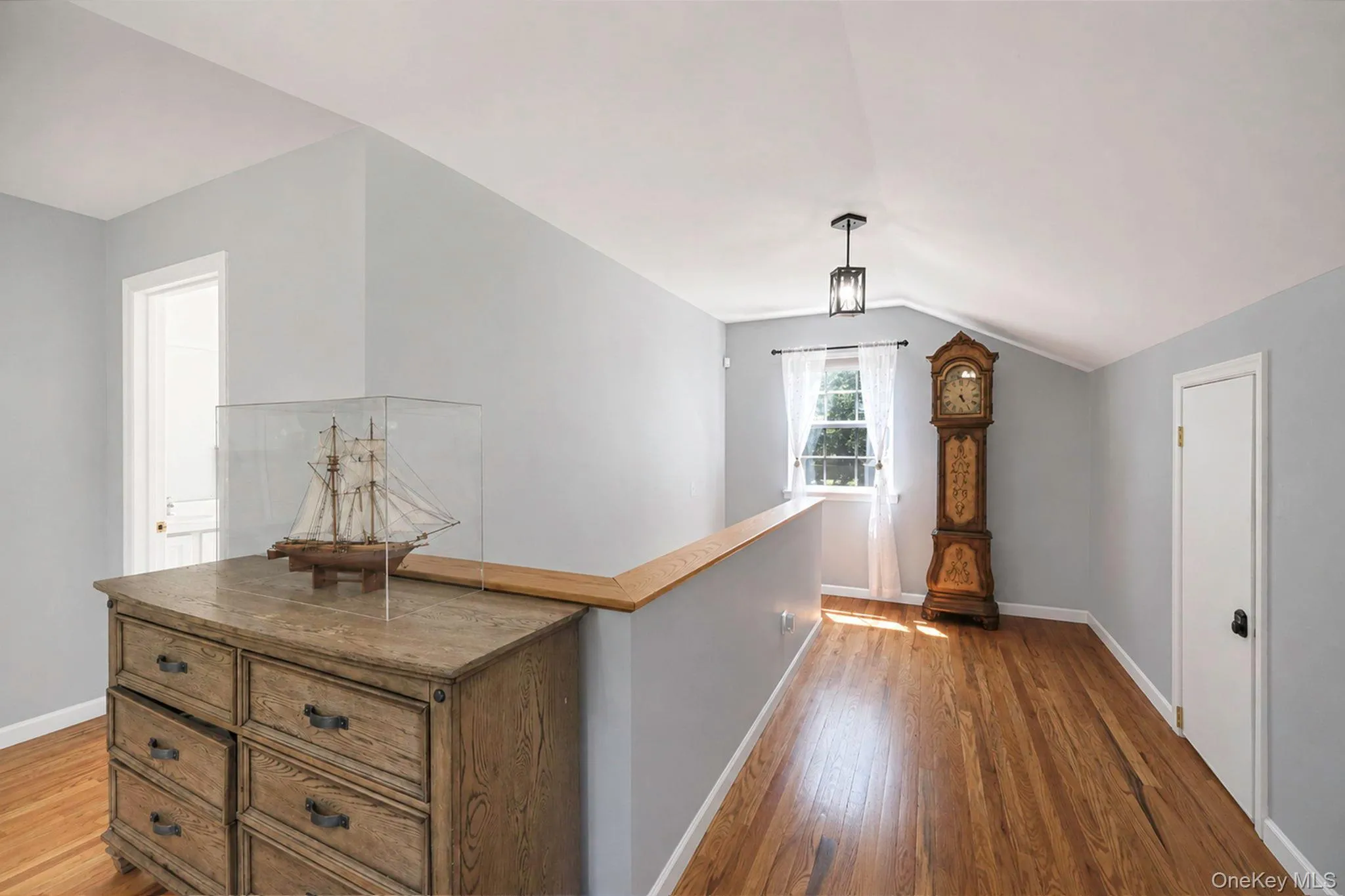 1 Queens Road, Brookhaven, NY, 3 Bedrooms Bedrooms, 9 Rooms Rooms,3 BathroomsBathrooms,Residential,For Rent,Queens,0,1004233 1 Queens Road, Brookhaven, NY, 3 Bedrooms Bedrooms, 9 Rooms Rooms,3 BathroomsBathrooms,Residential,For Rent,Queens,0,1004233