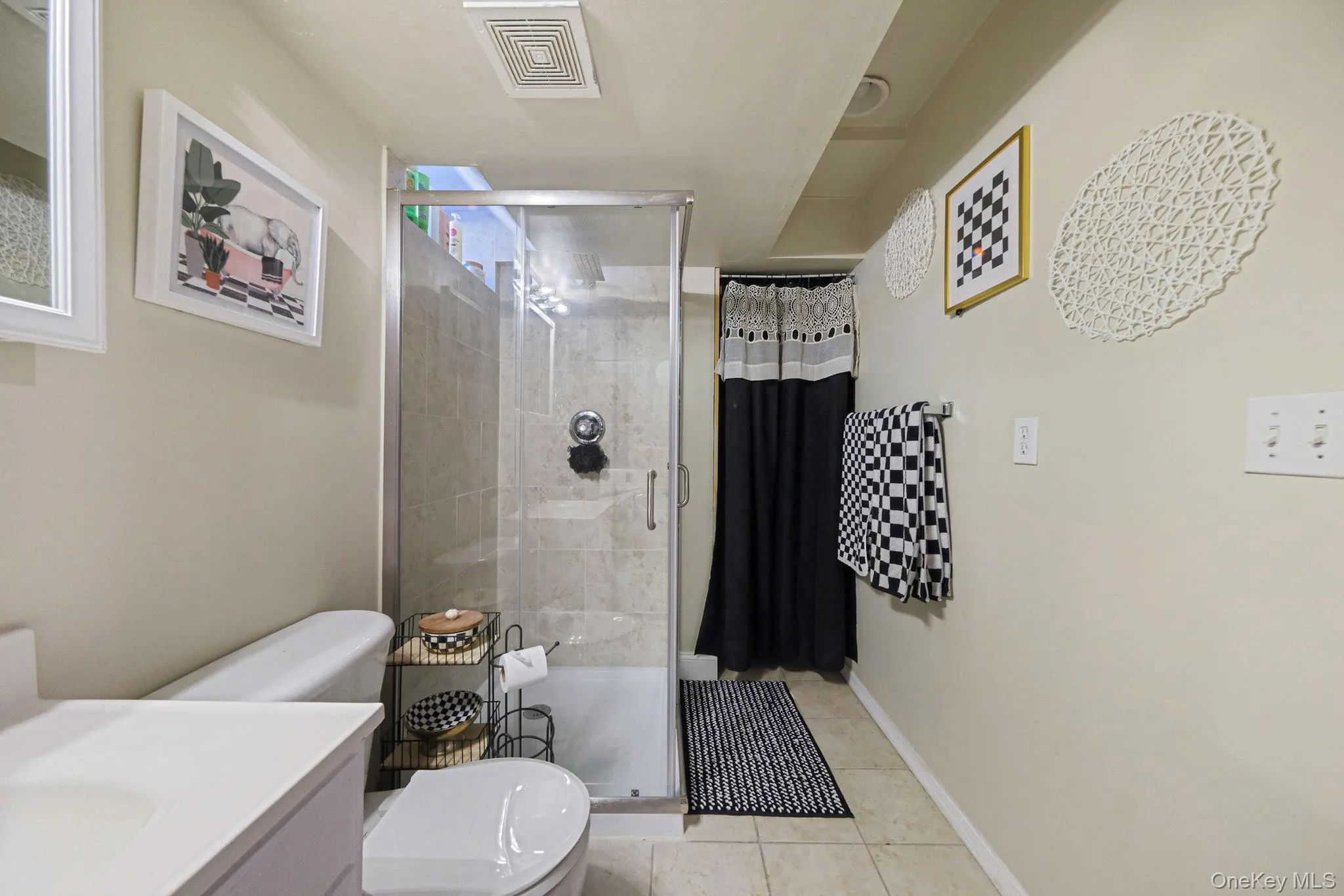 1 Queens Road, Brookhaven, NY, 3 Bedrooms Bedrooms, 9 Rooms Rooms,3 BathroomsBathrooms,Residential,For Rent,Queens,0,1004233 1 Queens Road, Brookhaven, NY, 3 Bedrooms Bedrooms, 9 Rooms Rooms,3 BathroomsBathrooms,Residential,For Rent,Queens,0,1004233