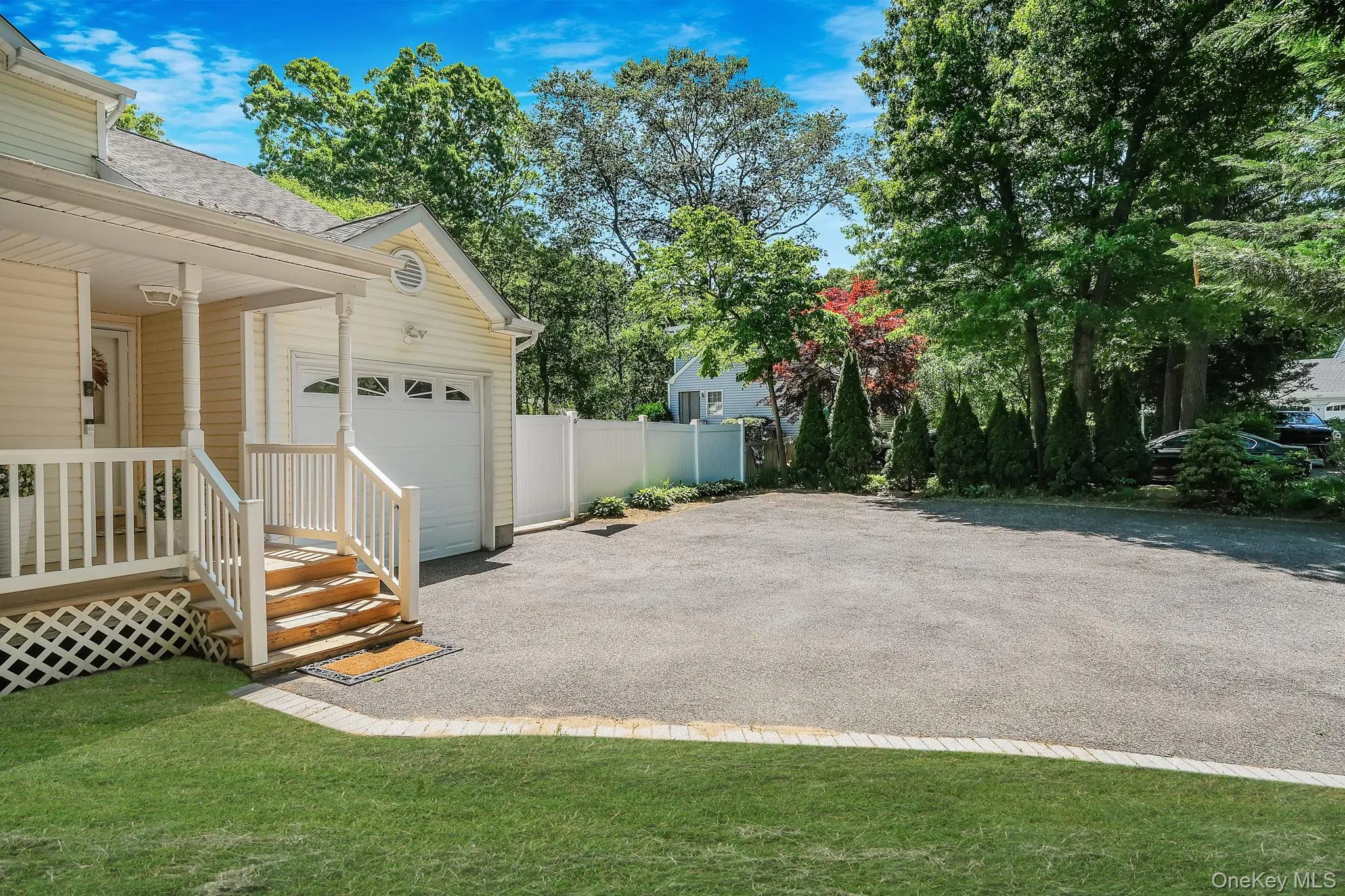 1 Queens Road, Brookhaven, NY, 3 Bedrooms Bedrooms, 9 Rooms Rooms,3 BathroomsBathrooms,Residential,For Rent,Queens,0,1004233 1 Queens Road, Brookhaven, NY, 3 Bedrooms Bedrooms, 9 Rooms Rooms,3 BathroomsBathrooms,Residential,For Rent,Queens,0,1004233