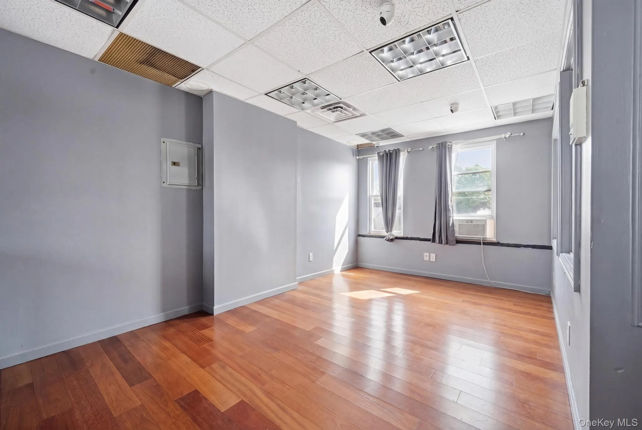 139-27 Queens Blvd, New York, NY, ,Commercial Lease,For Rent,Queens Blvd,0,1004234 139-27 Queens Blvd, New York, NY, ,Commercial Lease,For Rent,Queens Blvd,0,1004234