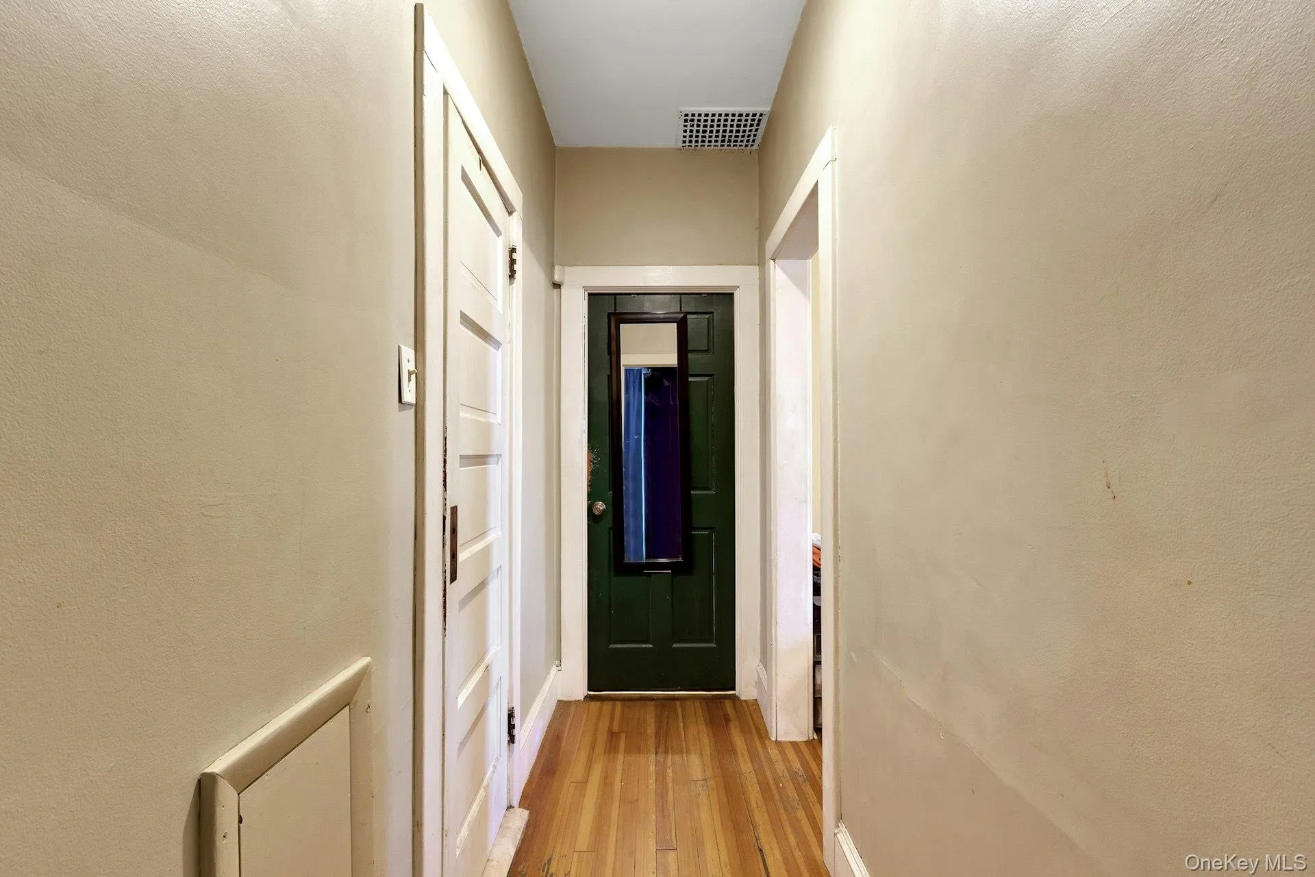 91 Clove Avenue, Haverstraw, NY, 3 Bedrooms Bedrooms, 7 Rooms Rooms,1 BathroomBathrooms,Residential,For Rent,Clove,0,1004236 91 Clove Avenue, Haverstraw, NY, 3 Bedrooms Bedrooms, 7 Rooms Rooms,1 BathroomBathrooms,Residential,For Rent,Clove,0,1004236