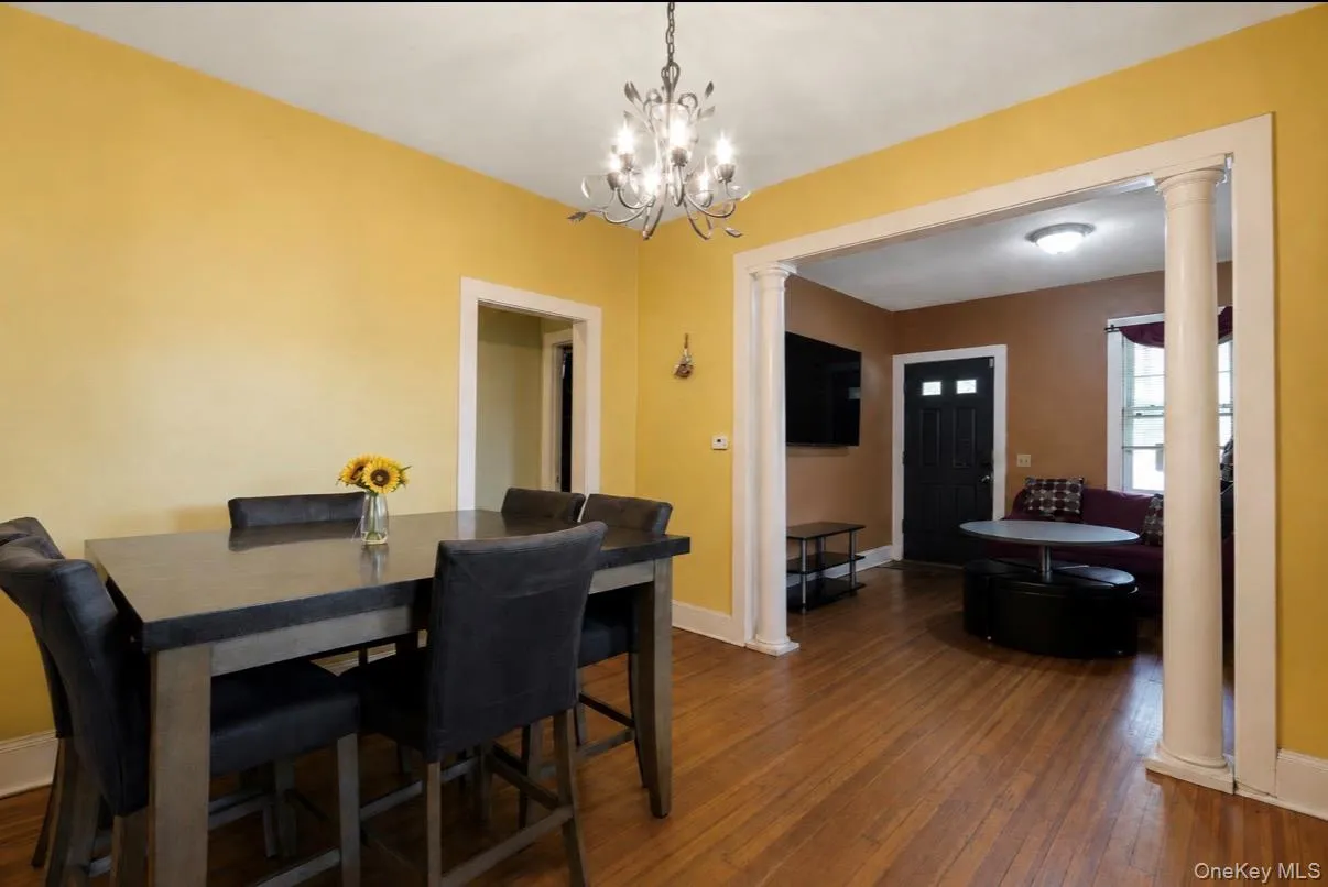 91 Clove Avenue, Haverstraw, NY, 3 Bedrooms Bedrooms, 7 Rooms Rooms,1 BathroomBathrooms,Residential,For Rent,Clove,0,1004236 91 Clove Avenue, Haverstraw, NY, 3 Bedrooms Bedrooms, 7 Rooms Rooms,1 BathroomBathrooms,Residential,For Rent,Clove,0,1004236