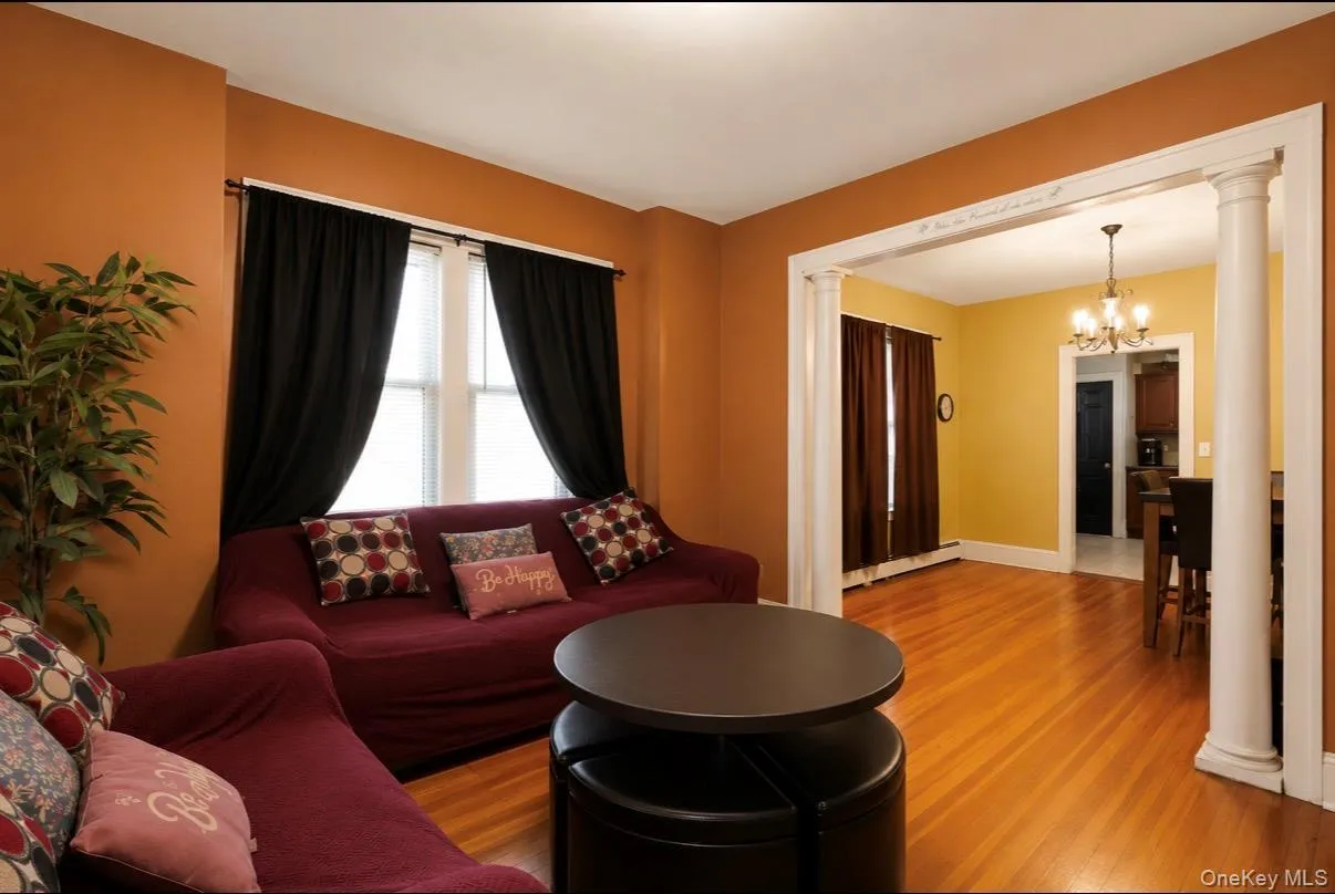 91 Clove Avenue, Haverstraw, NY, 3 Bedrooms Bedrooms, 7 Rooms Rooms,1 BathroomBathrooms,Residential,For Rent,Clove,0,1004236 91 Clove Avenue, Haverstraw, NY, 3 Bedrooms Bedrooms, 7 Rooms Rooms,1 BathroomBathrooms,Residential,For Rent,Clove,0,1004236