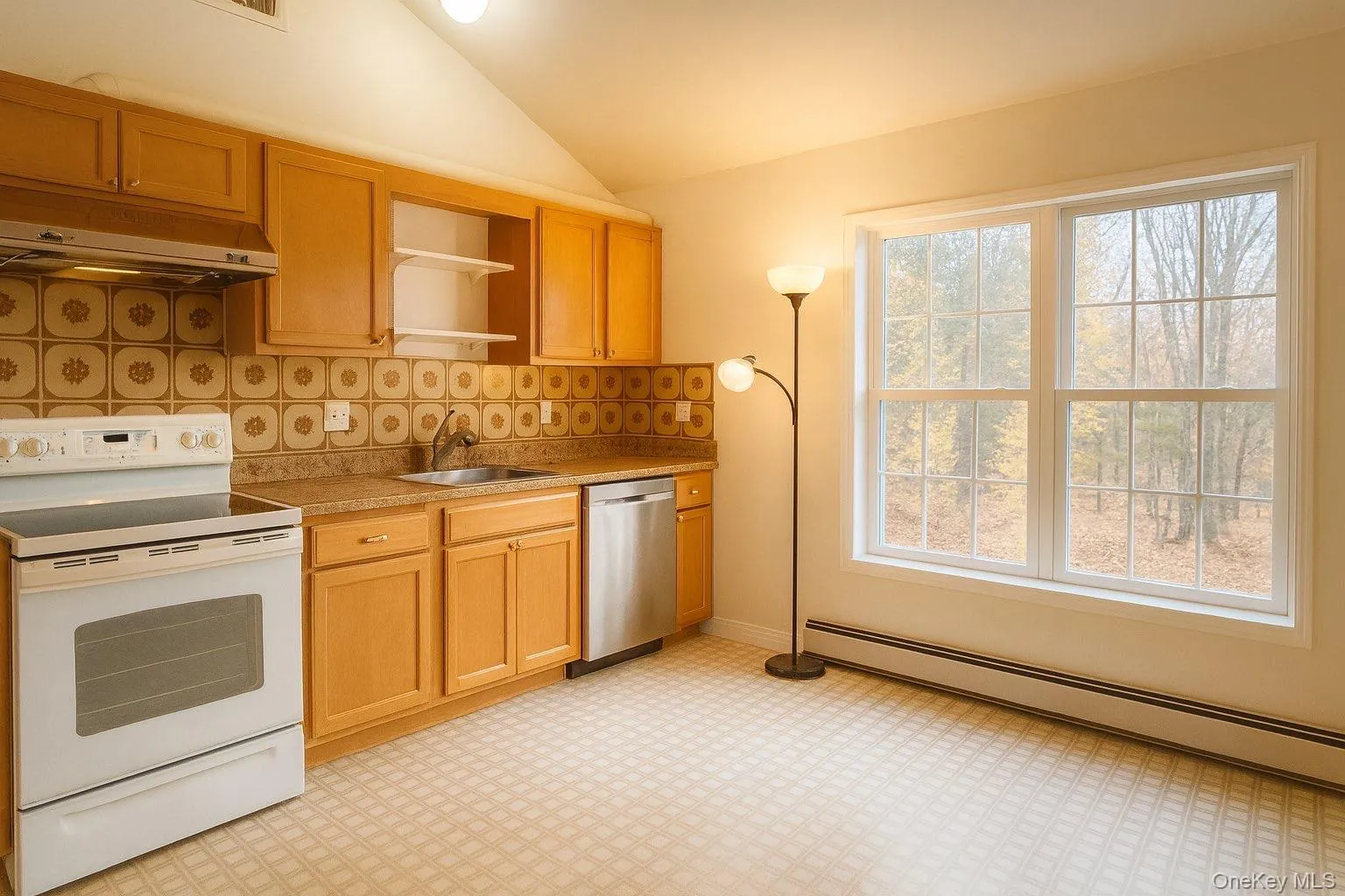 18 Penny Lane, Mount Hope, NY, 4 Bedrooms Bedrooms, 10 Rooms Rooms,3 BathroomsBathrooms,Residential Lease,For Rent,Penny,0,1004237 18 Penny Lane, Mount Hope, NY, 4 Bedrooms Bedrooms, 10 Rooms Rooms,3 BathroomsBathrooms,Residential Lease,For Rent,Penny,0,1004237