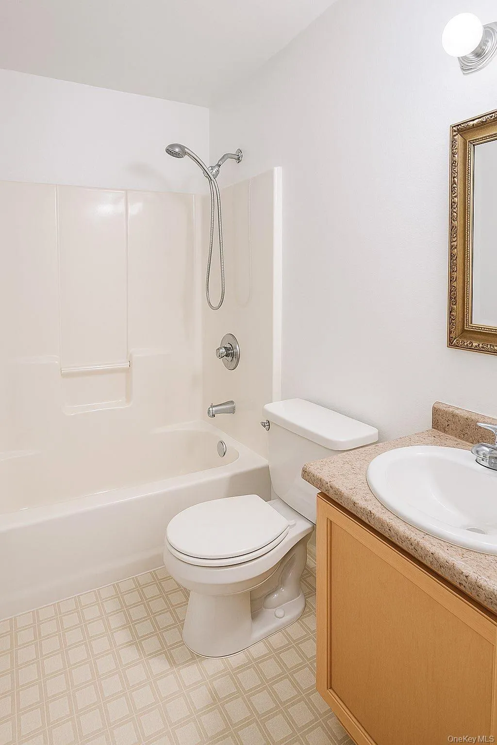 18 Penny Lane, Mount Hope, NY, 4 Bedrooms Bedrooms, 10 Rooms Rooms,3 BathroomsBathrooms,Residential Lease,For Rent,Penny,0,1004237 18 Penny Lane, Mount Hope, NY, 4 Bedrooms Bedrooms, 10 Rooms Rooms,3 BathroomsBathrooms,Residential Lease,For Rent,Penny,0,1004237