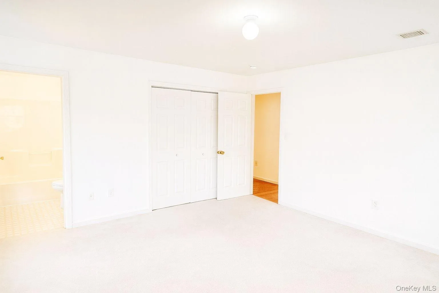 18 Penny Lane, Mount Hope, NY, 4 Bedrooms Bedrooms, 10 Rooms Rooms,3 BathroomsBathrooms,Residential Lease,For Rent,Penny,0,1004237 18 Penny Lane, Mount Hope, NY, 4 Bedrooms Bedrooms, 10 Rooms Rooms,3 BathroomsBathrooms,Residential Lease,For Rent,Penny,0,1004237