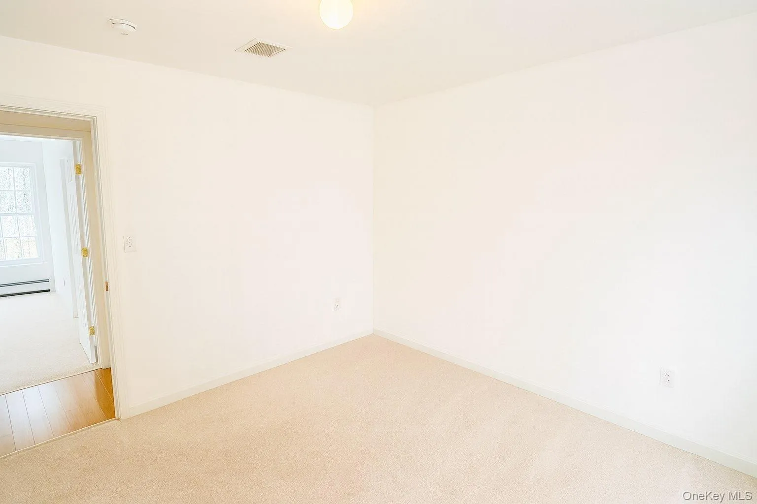 18 Penny Lane, Mount Hope, NY, 4 Bedrooms Bedrooms, 10 Rooms Rooms,3 BathroomsBathrooms,Residential Lease,For Rent,Penny,0,1004237 18 Penny Lane, Mount Hope, NY, 4 Bedrooms Bedrooms, 10 Rooms Rooms,3 BathroomsBathrooms,Residential Lease,For Rent,Penny,0,1004237