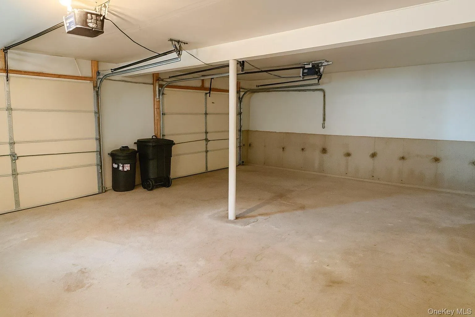 18 Penny Lane, Mount Hope, NY, 4 Bedrooms Bedrooms, 10 Rooms Rooms,3 BathroomsBathrooms,Residential Lease,For Rent,Penny,0,1004237 18 Penny Lane, Mount Hope, NY, 4 Bedrooms Bedrooms, 10 Rooms Rooms,3 BathroomsBathrooms,Residential Lease,For Rent,Penny,0,1004237
