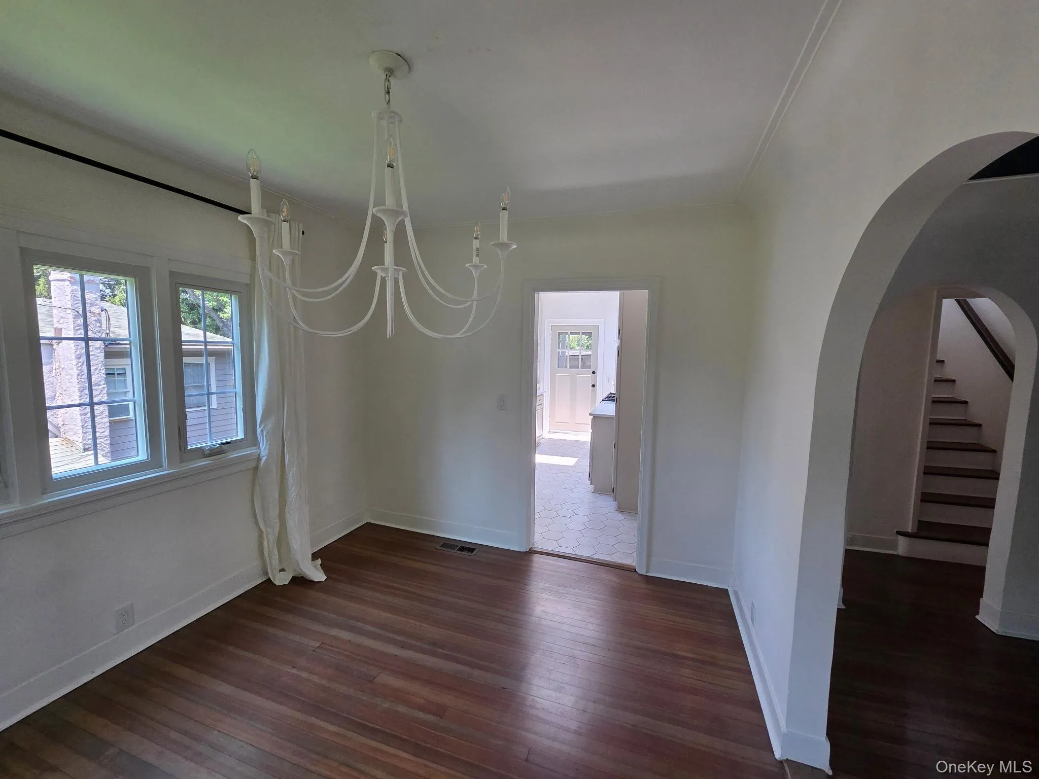 319 Oakland Beach Avenue, Rye City, NY, 4 Bedrooms Bedrooms, 8 Rooms Rooms,2 BathroomsBathrooms,Residential Lease,For Rent,Oakland Beach,0,1004238 319 Oakland Beach Avenue, Rye City, NY, 4 Bedrooms Bedrooms, 8 Rooms Rooms,2 BathroomsBathrooms,Residential Lease,For Rent,Oakland Beach,0,1004238