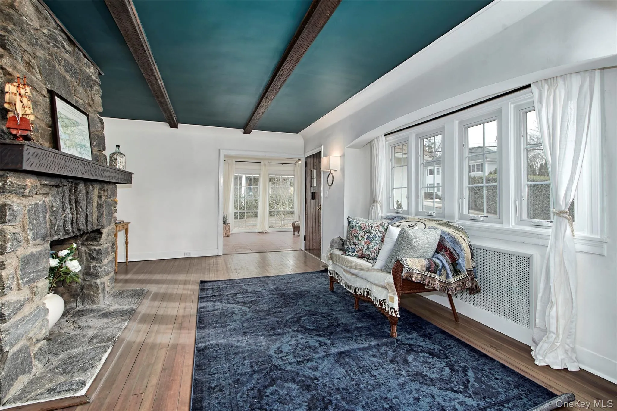 319 Oakland Beach Avenue, Rye City, NY, 4 Bedrooms Bedrooms, 8 Rooms Rooms,2 BathroomsBathrooms,Residential Lease,For Rent,Oakland Beach,0,1004238 319 Oakland Beach Avenue, Rye City, NY, 4 Bedrooms Bedrooms, 8 Rooms Rooms,2 BathroomsBathrooms,Residential Lease,For Rent,Oakland Beach,0,1004238
