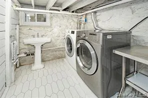 Additional machines in the basement as a bonus Additional machines in the basement as a bonus