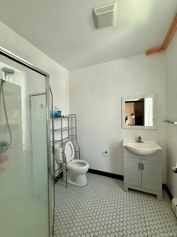 33 Market Street, Red Hook, NY, 3 Bedrooms Bedrooms, 4 Rooms Rooms,1 BathroomBathrooms,Residential Lease,For Rent,Market,0,1004243 33 Market Street, Red Hook, NY, 3 Bedrooms Bedrooms, 4 Rooms Rooms,1 BathroomBathrooms,Residential Lease,For Rent,Market,0,1004243