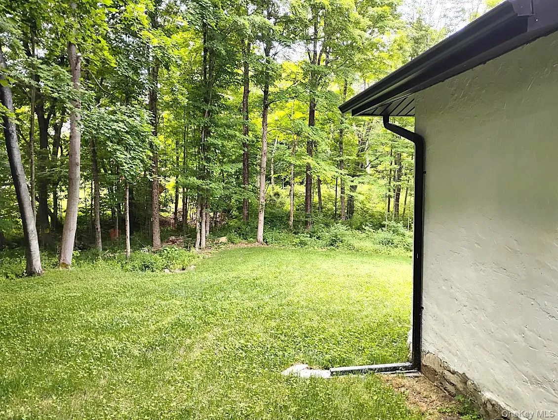 17 Gretna Hill Road, Pleasant Valley, NY, 2 Bedrooms Bedrooms, 5 Rooms Rooms,2 BathroomsBathrooms,Residential,For Rent,Gretna Hill,0,1004244 17 Gretna Hill Road, Pleasant Valley, NY, 2 Bedrooms Bedrooms, 5 Rooms Rooms,2 BathroomsBathrooms,Residential,For Rent,Gretna Hill,0,1004244