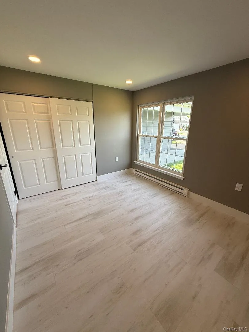 379 Larchmont Court, Brookhaven, NY, 2 Bedrooms Bedrooms, 6 Rooms Rooms,2 BathroomsBathrooms,Residential,For Rent,Larchmont,0,1004246 379 Larchmont Court, Brookhaven, NY, 2 Bedrooms Bedrooms, 6 Rooms Rooms,2 BathroomsBathrooms,Residential,For Rent,Larchmont,0,1004246