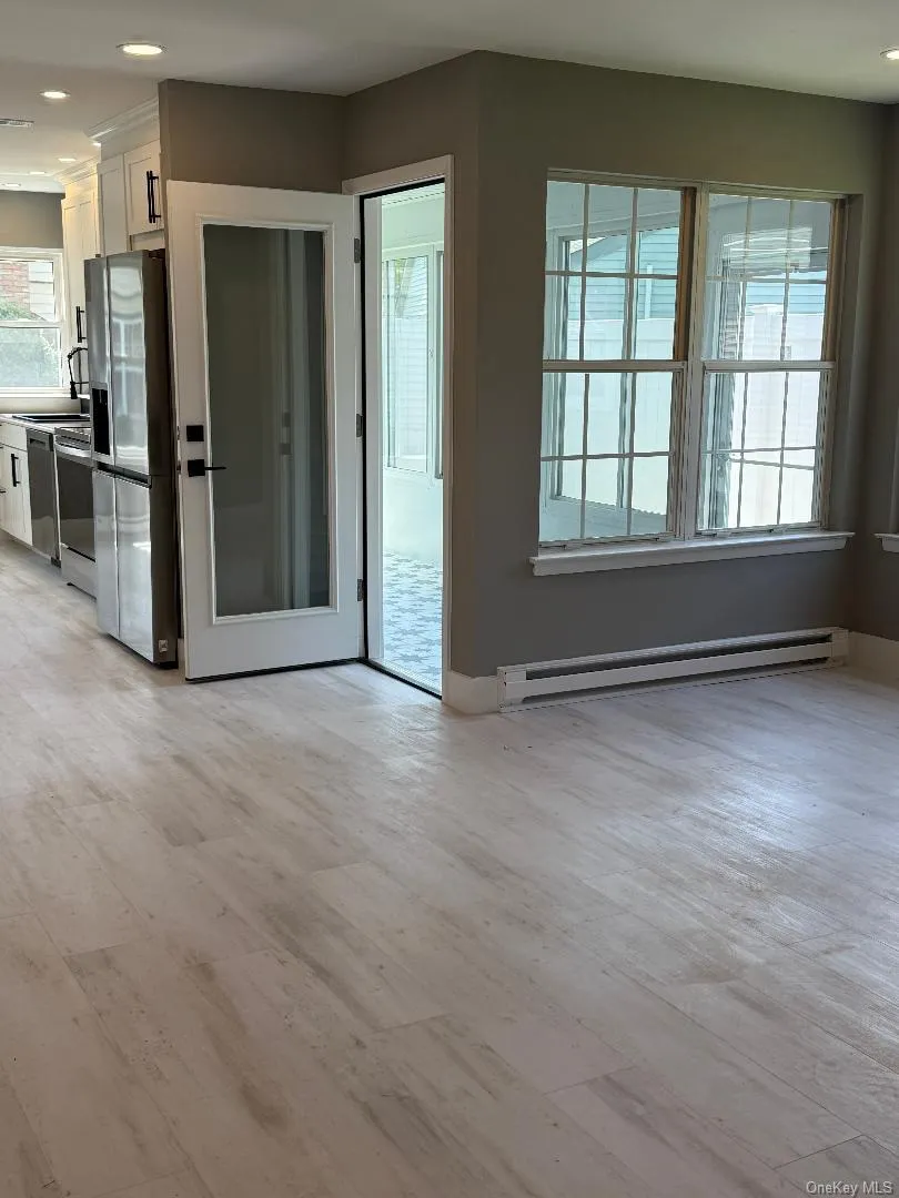 379 Larchmont Court, Brookhaven, NY, 2 Bedrooms Bedrooms, 6 Rooms Rooms,2 BathroomsBathrooms,Residential,For Rent,Larchmont,0,1004246 379 Larchmont Court, Brookhaven, NY, 2 Bedrooms Bedrooms, 6 Rooms Rooms,2 BathroomsBathrooms,Residential,For Rent,Larchmont,0,1004246
