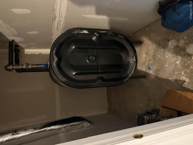 Oil tank, Basement Oil tank, Basement
