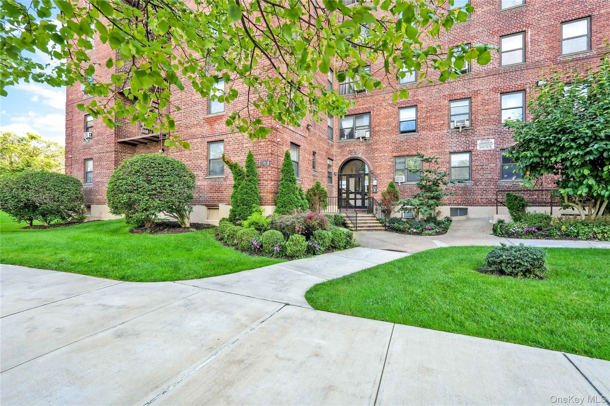 138-12 28th Road, New York, NY, 1 Bedroom Bedrooms, 4 Rooms Rooms,1 BathroomBathrooms,Residential,For Rent,28th,0,1004253 138-12 28th Road, New York, NY, 1 Bedroom Bedrooms, 4 Rooms Rooms,1 BathroomBathrooms,Residential,For Rent,28th,0,1004253