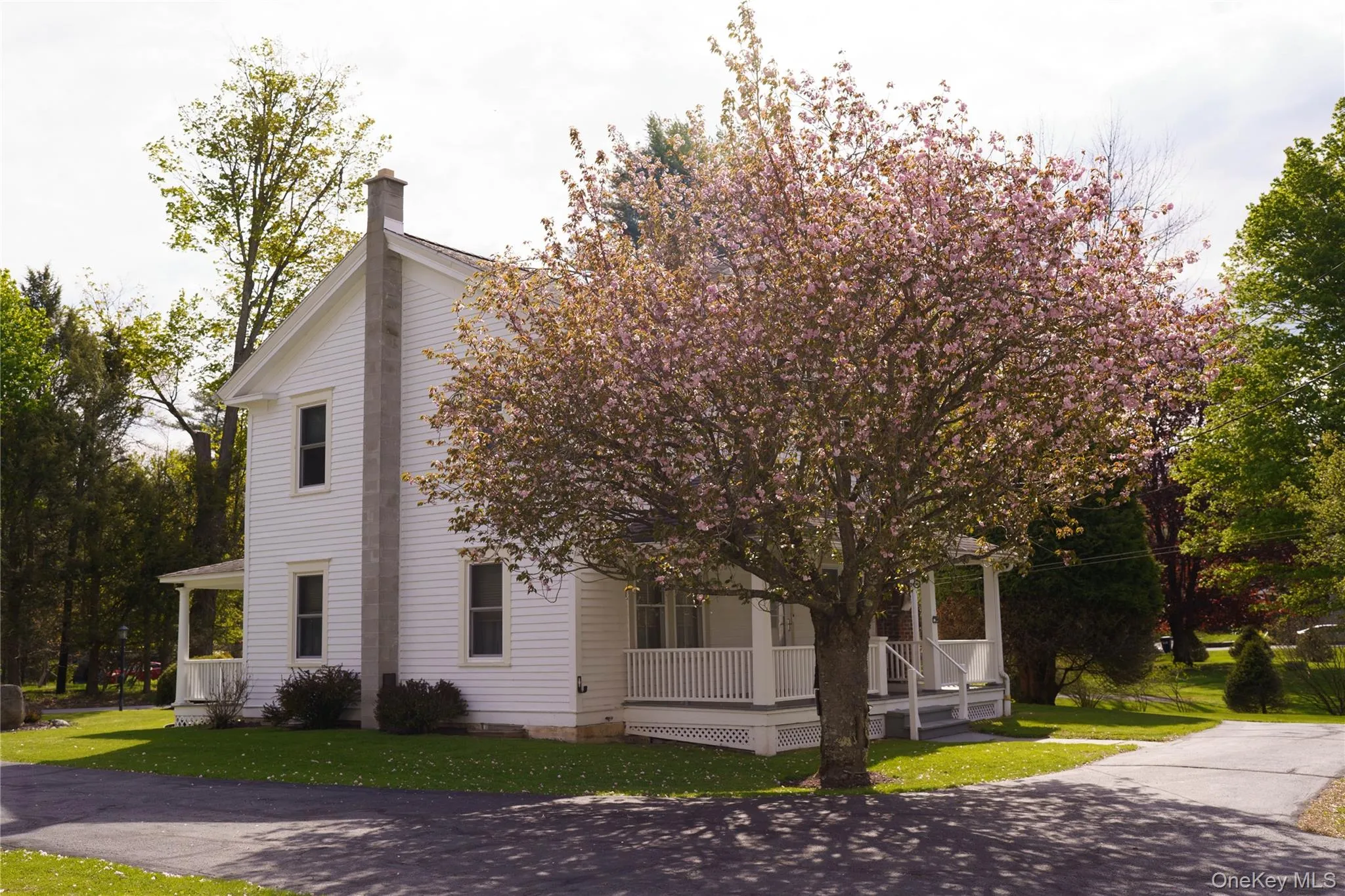 59 2nd Avenue, Tusten, NY, 4 Bedrooms Bedrooms, 7 Rooms Rooms,1 BathroomBathrooms,Residential,For Rent,2nd,0,1004257 59 2nd Avenue, Tusten, NY, 4 Bedrooms Bedrooms, 7 Rooms Rooms,1 BathroomBathrooms,Residential,For Rent,2nd,0,1004257