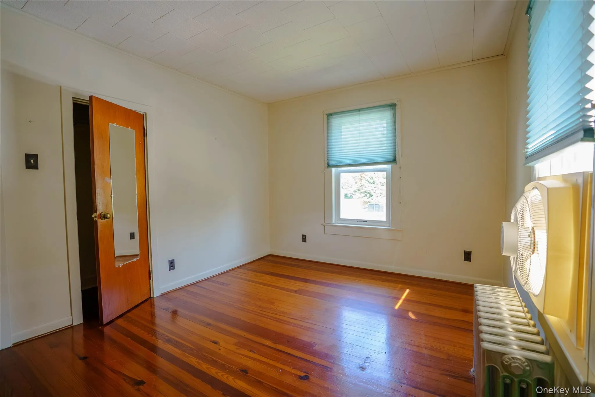 59 2nd Avenue, Tusten, NY, 4 Bedrooms Bedrooms, 7 Rooms Rooms,1 BathroomBathrooms,Residential,For Rent,2nd,0,1004257 59 2nd Avenue, Tusten, NY, 4 Bedrooms Bedrooms, 7 Rooms Rooms,1 BathroomBathrooms,Residential,For Rent,2nd,0,1004257