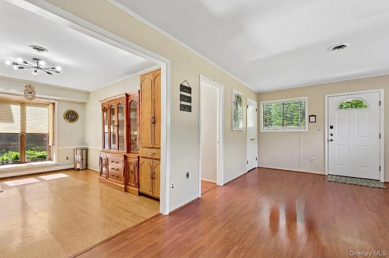 5 Shagbark Court, Clarkstown, NY, 5 Bedrooms Bedrooms, 13 Rooms Rooms,3 BathroomsBathrooms,Residential,For Rent,Shagbark,0,1004258 5 Shagbark Court, Clarkstown, NY, 5 Bedrooms Bedrooms, 13 Rooms Rooms,3 BathroomsBathrooms,Residential,For Rent,Shagbark,0,1004258