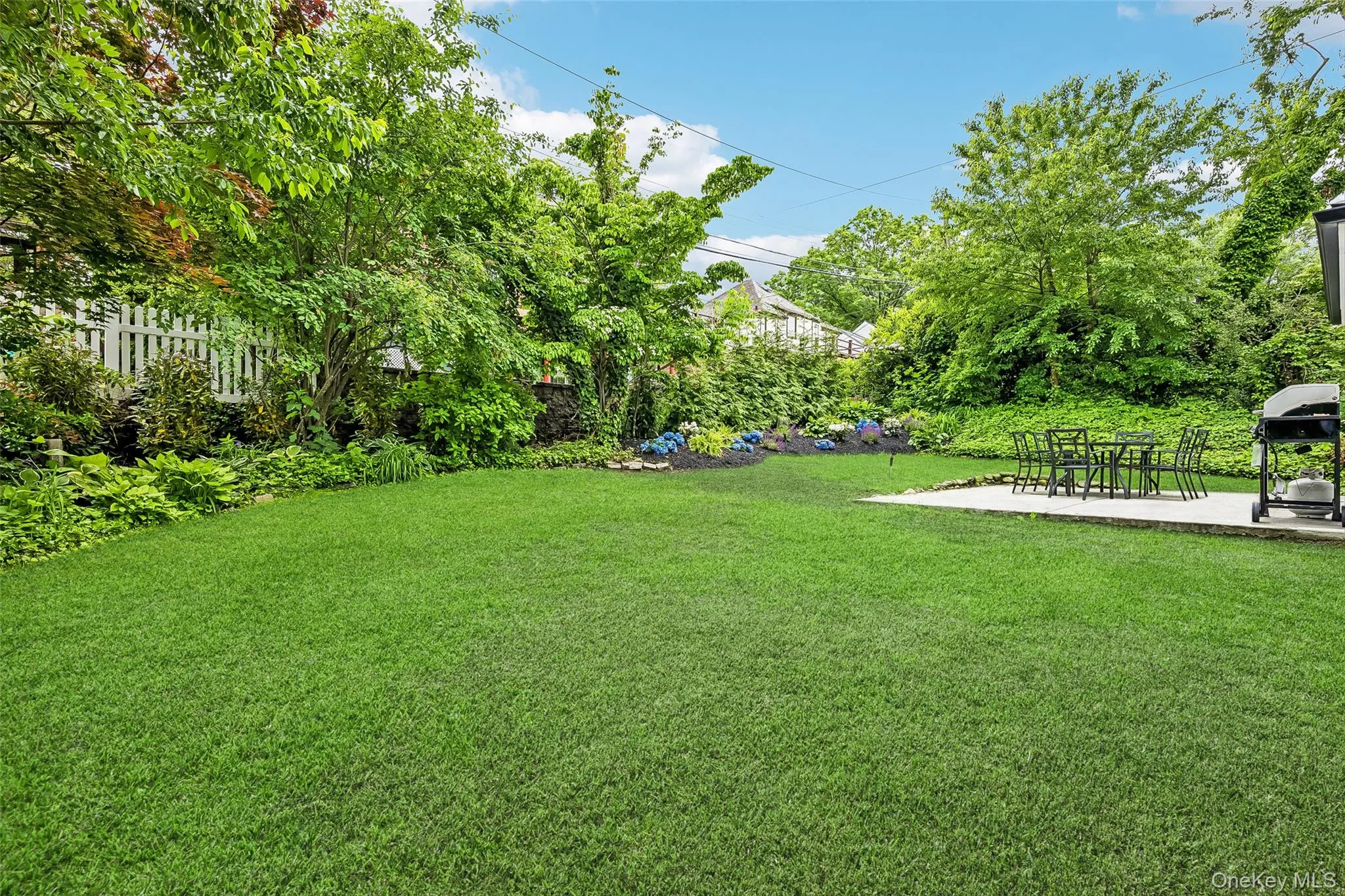 22 Shorehaven Lane, North Hempstead, NY, 4 Bedrooms Bedrooms, 8 Rooms Rooms,2 BathroomsBathrooms,Residential,For Rent,Shorehaven,0,1004259 22 Shorehaven Lane, North Hempstead, NY, 4 Bedrooms Bedrooms, 8 Rooms Rooms,2 BathroomsBathrooms,Residential,For Rent,Shorehaven,0,1004259