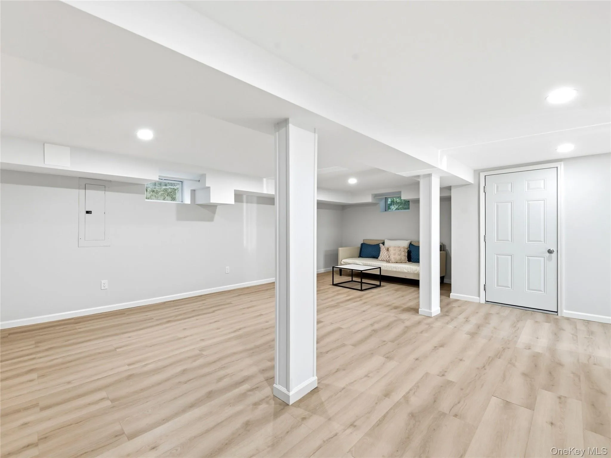 22 Shorehaven Lane, North Hempstead, NY, 4 Bedrooms Bedrooms, 8 Rooms Rooms,2 BathroomsBathrooms,Residential,For Rent,Shorehaven,0,1004259 22 Shorehaven Lane, North Hempstead, NY, 4 Bedrooms Bedrooms, 8 Rooms Rooms,2 BathroomsBathrooms,Residential,For Rent,Shorehaven,0,1004259