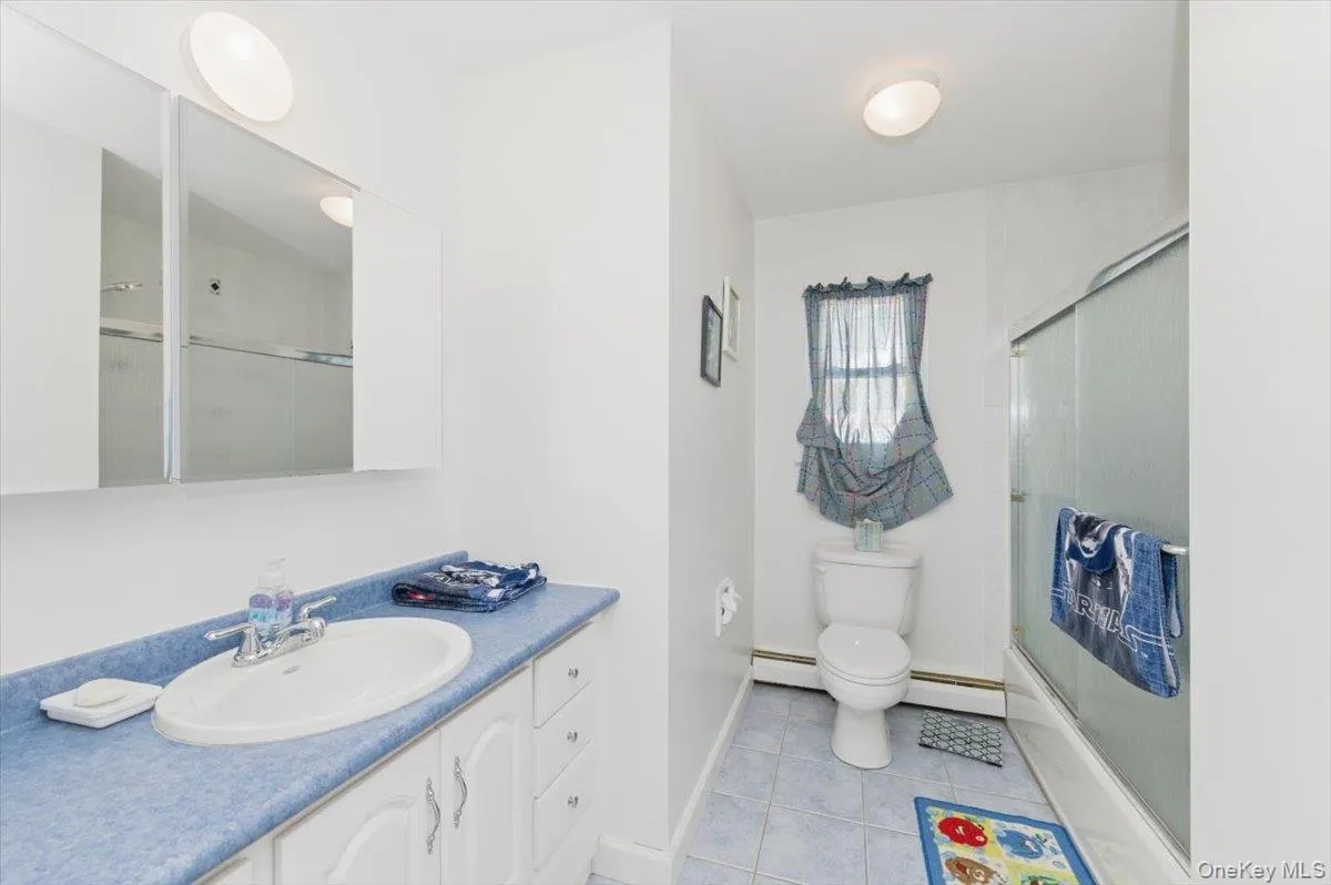 5 Spruceton Street, Brookhaven, NY, 4 Bedrooms Bedrooms, 9 Rooms Rooms,2 BathroomsBathrooms,Residential,For Rent,Spruceton,0,1004260 5 Spruceton Street, Brookhaven, NY, 4 Bedrooms Bedrooms, 9 Rooms Rooms,2 BathroomsBathrooms,Residential,For Rent,Spruceton,0,1004260