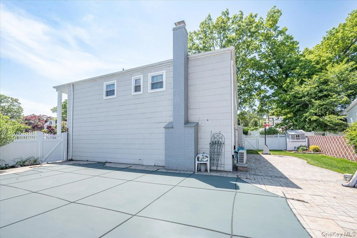 5 Spruceton Street, Brookhaven, NY, 4 Bedrooms Bedrooms, 9 Rooms Rooms,2 BathroomsBathrooms,Residential,For Rent,Spruceton,0,1004260 5 Spruceton Street, Brookhaven, NY, 4 Bedrooms Bedrooms, 9 Rooms Rooms,2 BathroomsBathrooms,Residential,For Rent,Spruceton,0,1004260