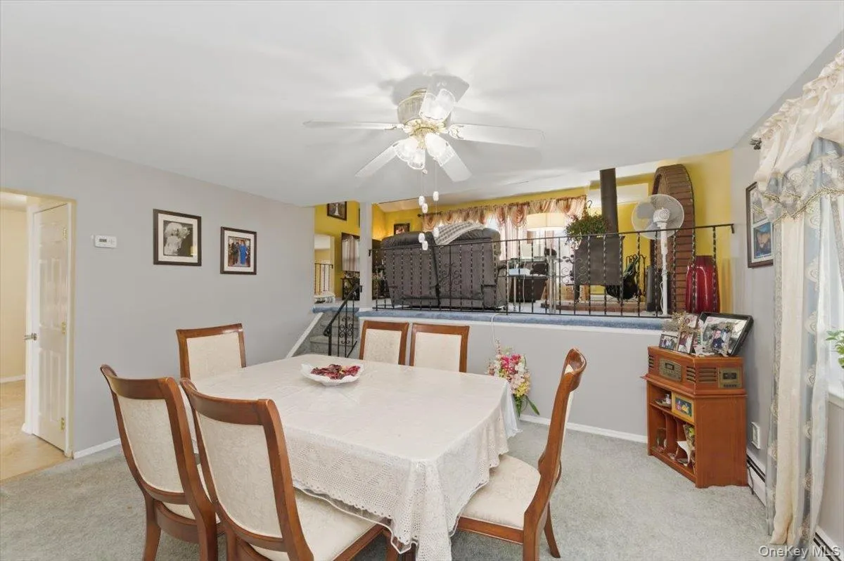 5 Spruceton Street, Brookhaven, NY, 4 Bedrooms Bedrooms, 9 Rooms Rooms,2 BathroomsBathrooms,Residential,For Rent,Spruceton,0,1004260 5 Spruceton Street, Brookhaven, NY, 4 Bedrooms Bedrooms, 9 Rooms Rooms,2 BathroomsBathrooms,Residential,For Rent,Spruceton,0,1004260