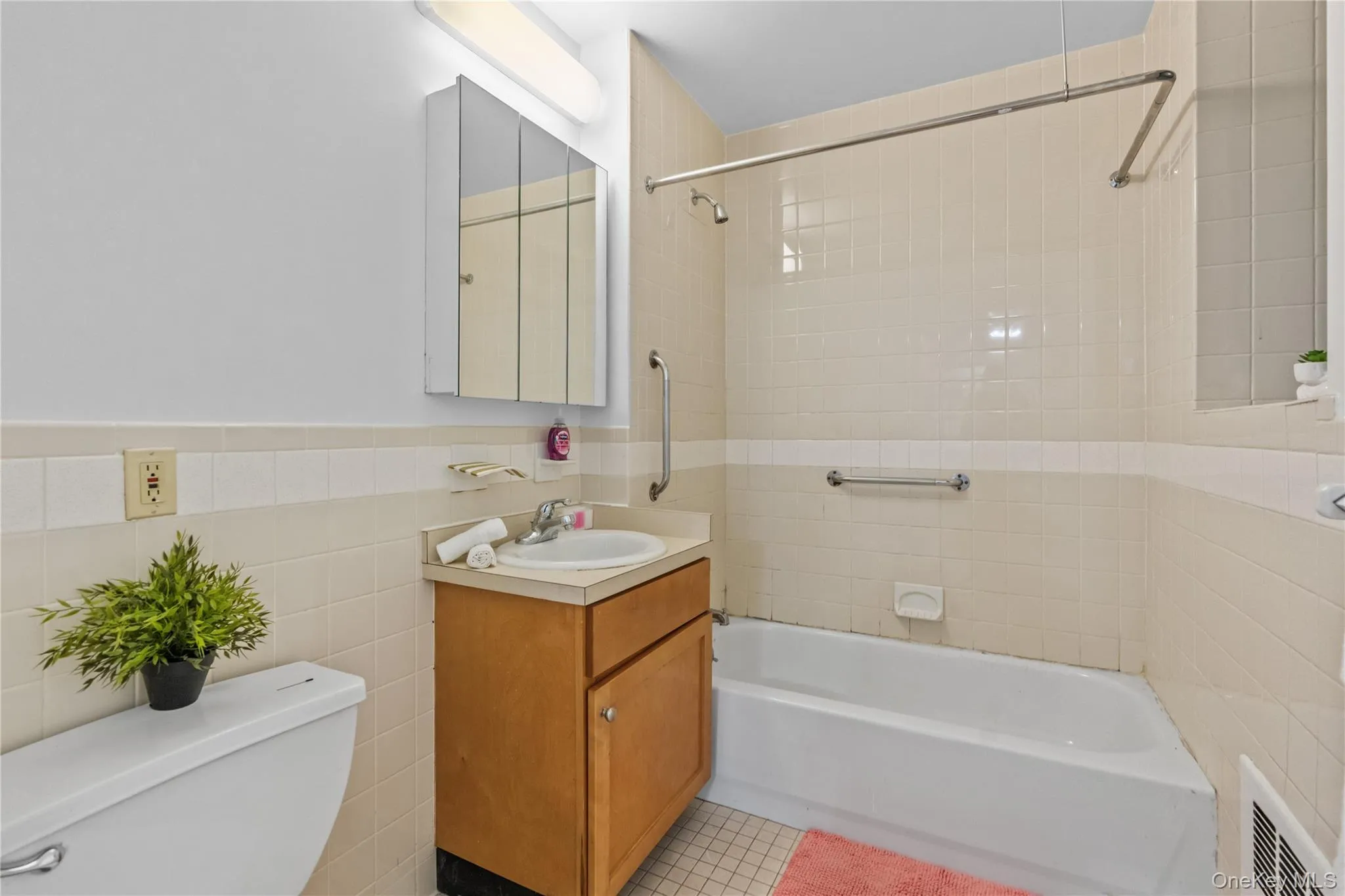 313 143rd Street, New York, NY, 2 Bedrooms Bedrooms, 4 Rooms Rooms,2 BathroomsBathrooms,Residential,For Rent,143rd,0,1004262 313 143rd Street, New York, NY, 2 Bedrooms Bedrooms, 4 Rooms Rooms,2 BathroomsBathrooms,Residential,For Rent,143rd,0,1004262