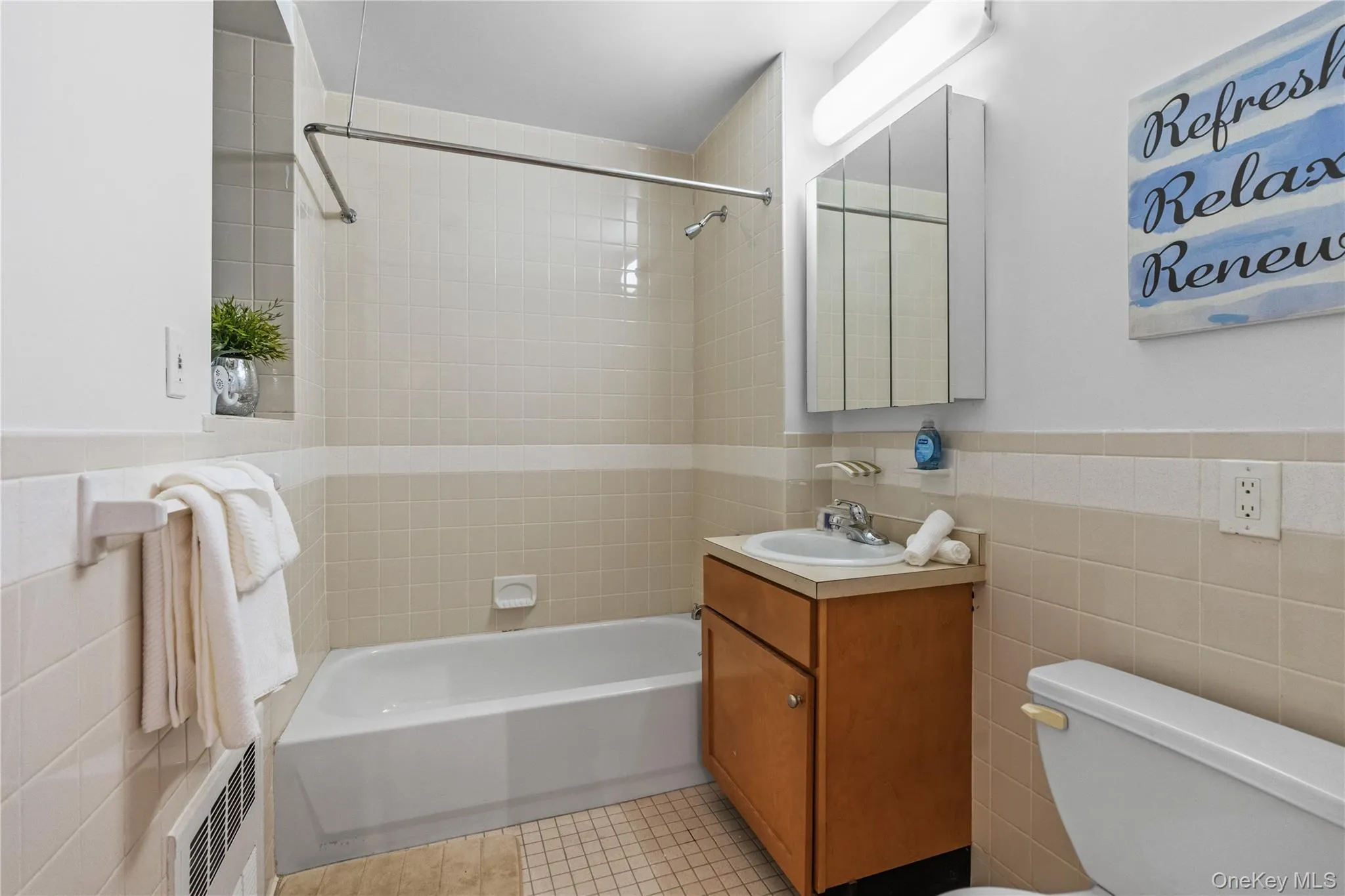 313 143rd Street, New York, NY, 2 Bedrooms Bedrooms, 4 Rooms Rooms,2 BathroomsBathrooms,Residential,For Rent,143rd,0,1004262 313 143rd Street, New York, NY, 2 Bedrooms Bedrooms, 4 Rooms Rooms,2 BathroomsBathrooms,Residential,For Rent,143rd,0,1004262