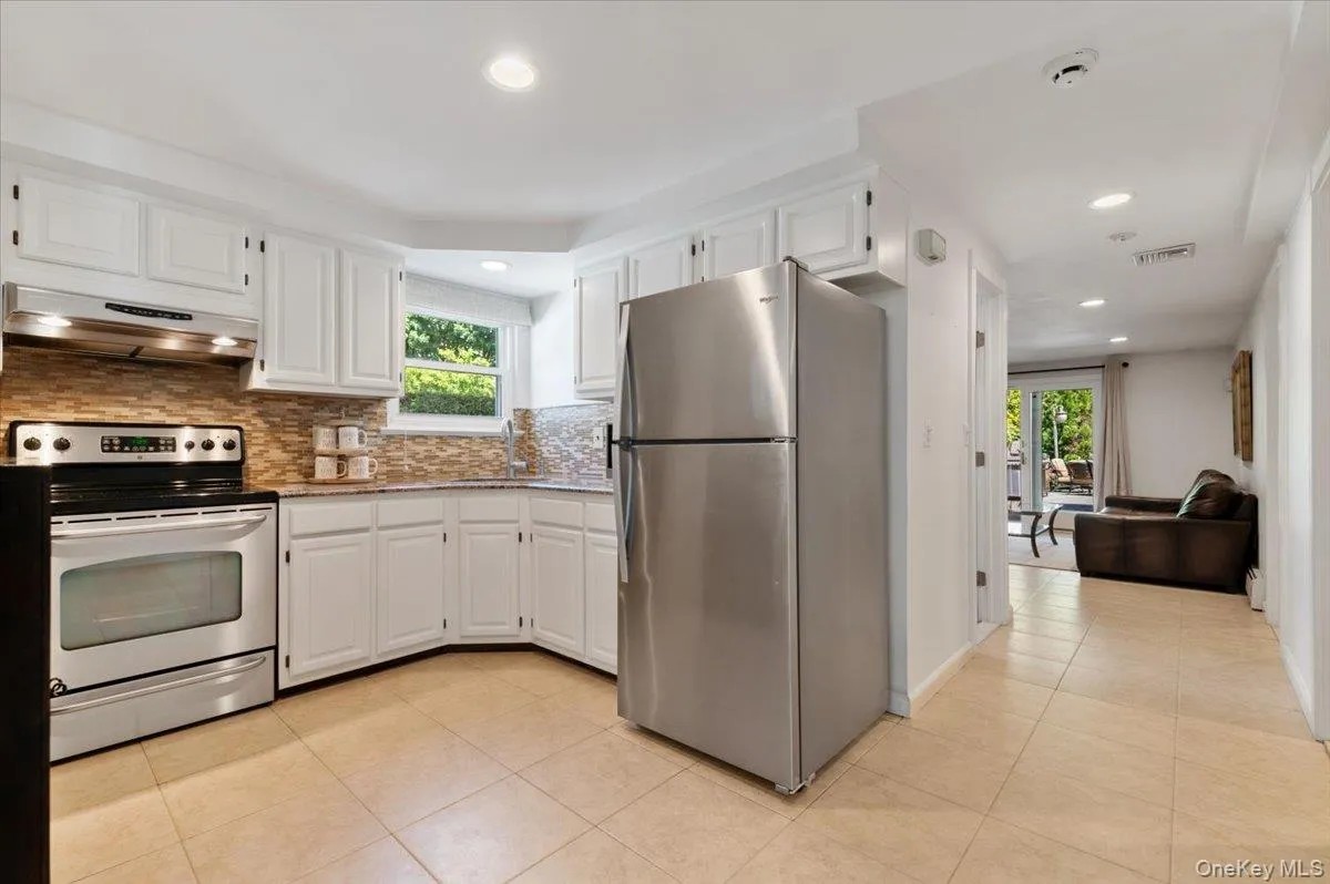 2499 Haff Avenue, Hempstead, NY, 4 Bedrooms Bedrooms, 9 Rooms Rooms,2 BathroomsBathrooms,Residential,For Rent,Haff,0,1004263 2499 Haff Avenue, Hempstead, NY, 4 Bedrooms Bedrooms, 9 Rooms Rooms,2 BathroomsBathrooms,Residential,For Rent,Haff,0,1004263
