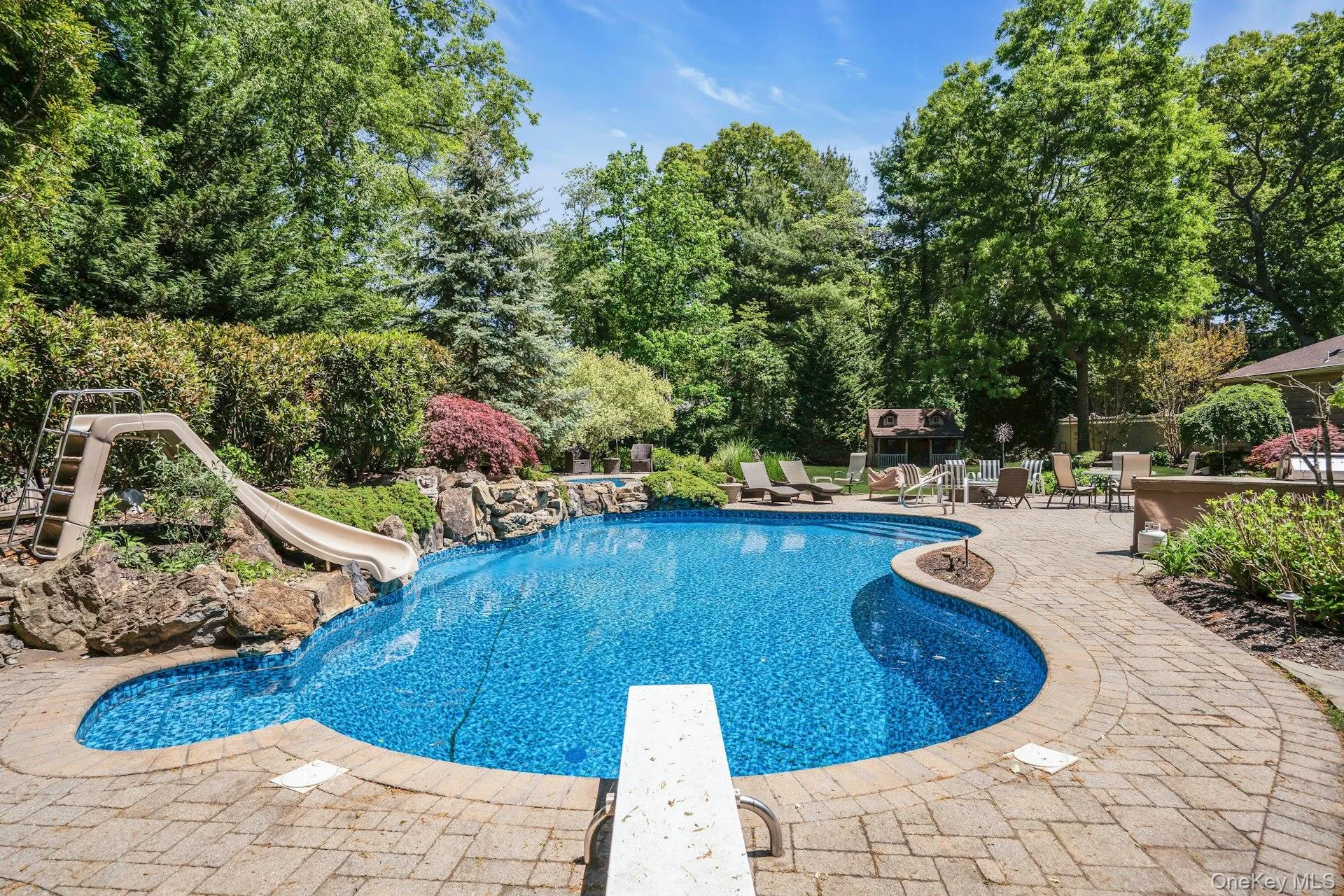 1 Sarah Drive, Huntington, NY, 5 Bedrooms Bedrooms, 11 Rooms Rooms,2 BathroomsBathrooms,Residential,For Rent,Sarah,0,1004266 1 Sarah Drive, Huntington, NY, 5 Bedrooms Bedrooms, 11 Rooms Rooms,2 BathroomsBathrooms,Residential,For Rent,Sarah,0,1004266